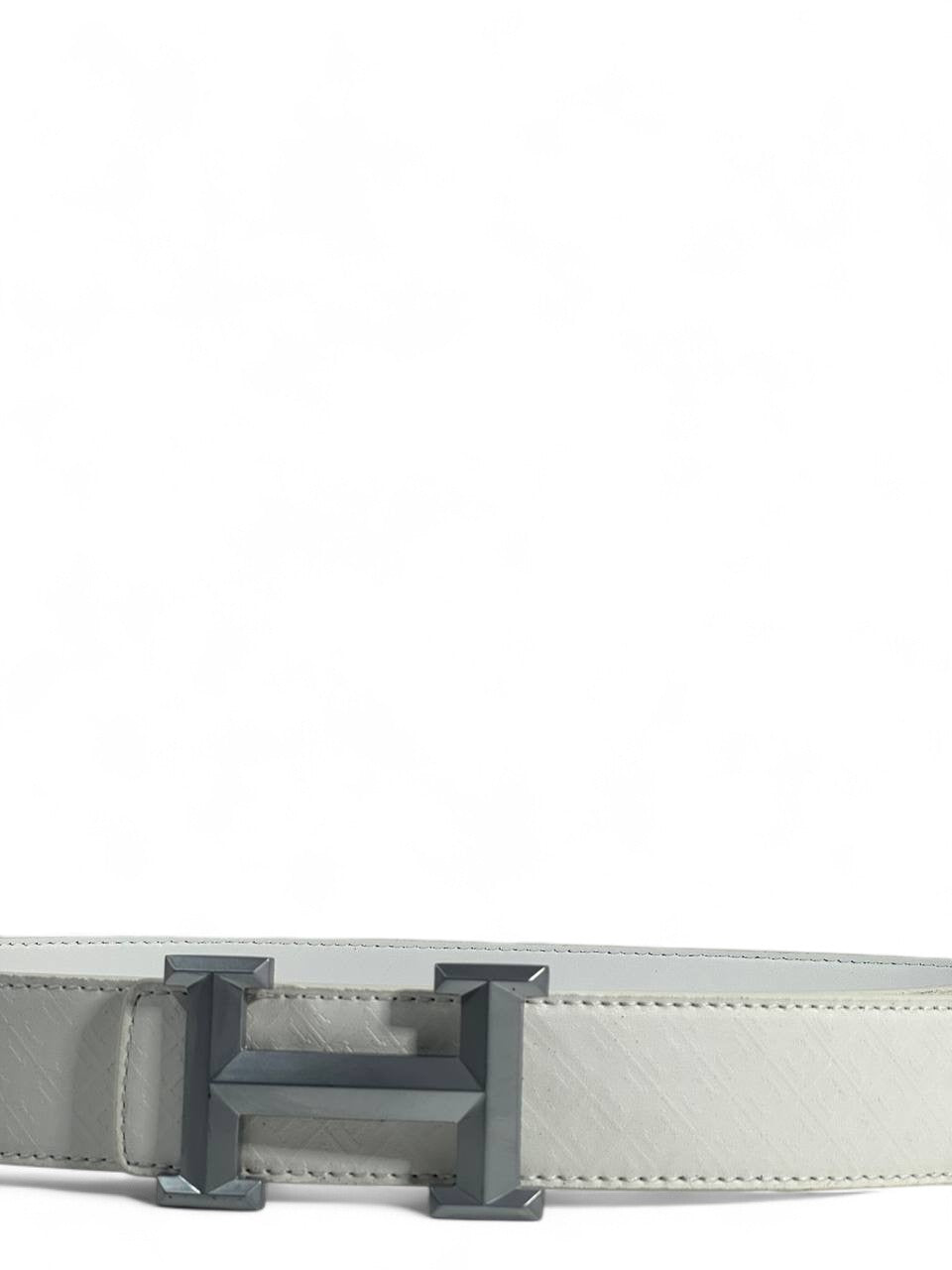 🤍 Hermès Style white Belt – 120 cm | Gunmetal “H” Buckle 🖤✨ | Modern Minimal Elegance 👌