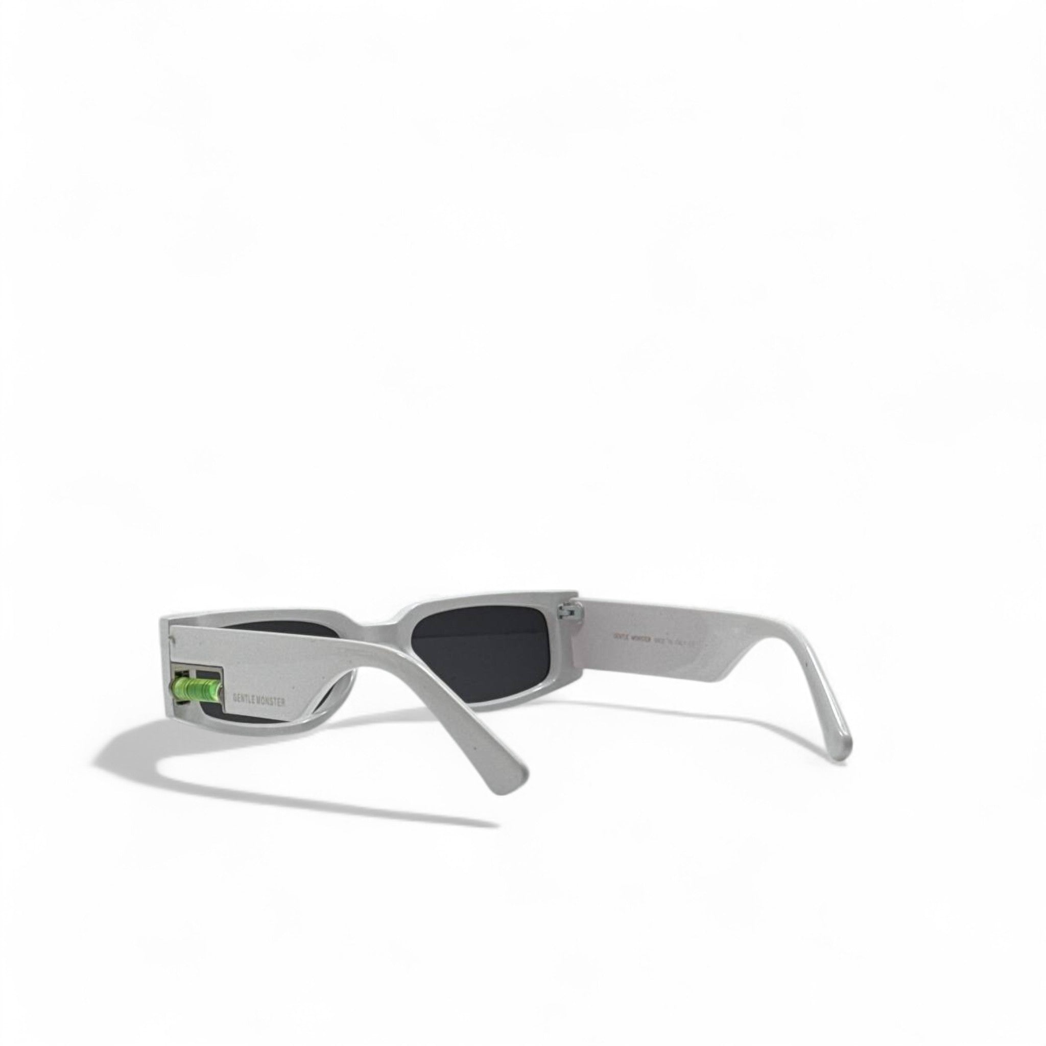 Gentle Monster White Rectangular Sunglasses 🧪 | Spirit Level Edition | Futuristic Eyewear