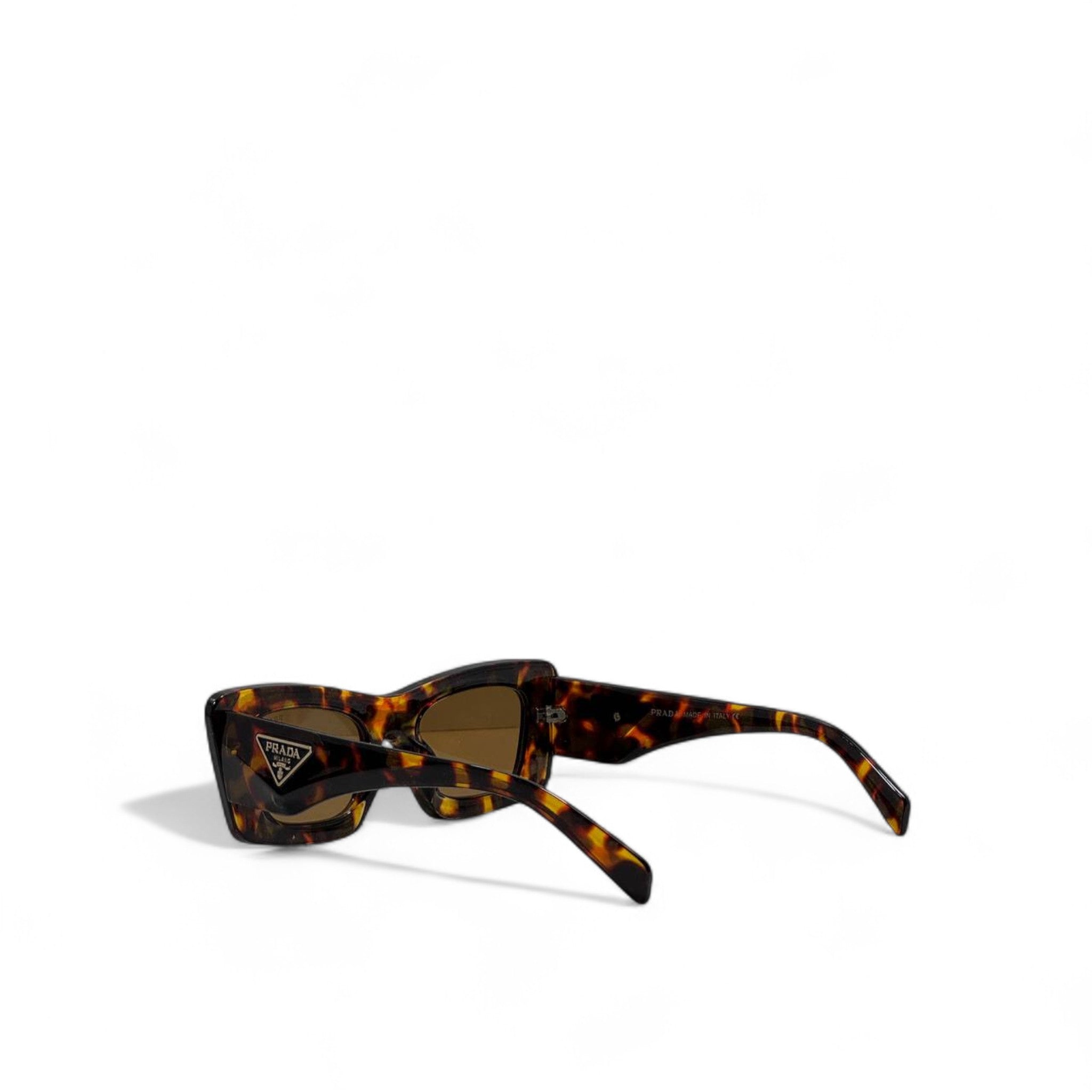 Prada Tortoiseshell Bold Frame Sunglasses 🐆 | Vintage Square Look