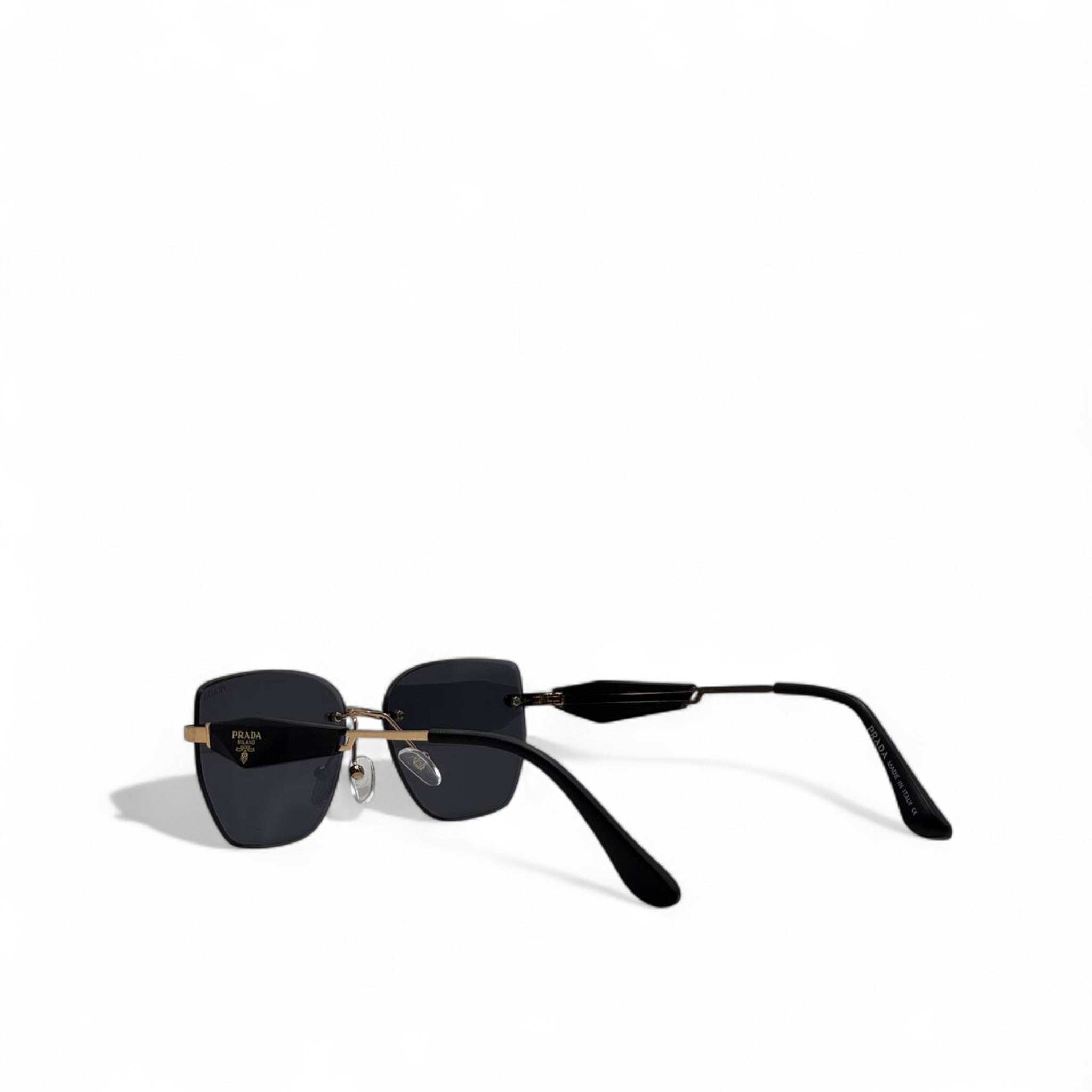 Prada Square Sunglasses โ Gold & Black Elegance ๐ค๐