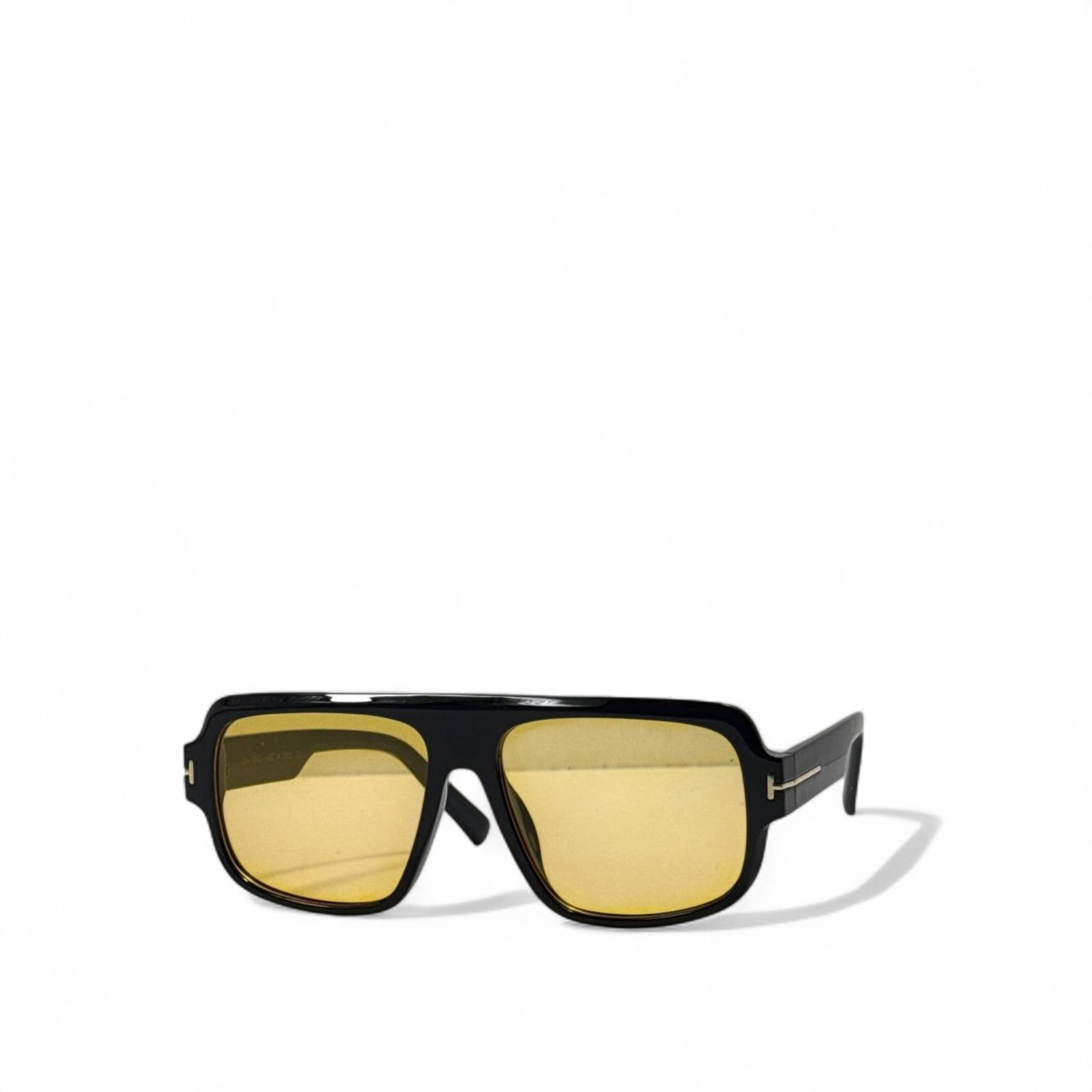Tom Ford Shield Sunglasses with Yellow Lenses – Statement Retro Vibes 🟨🖤