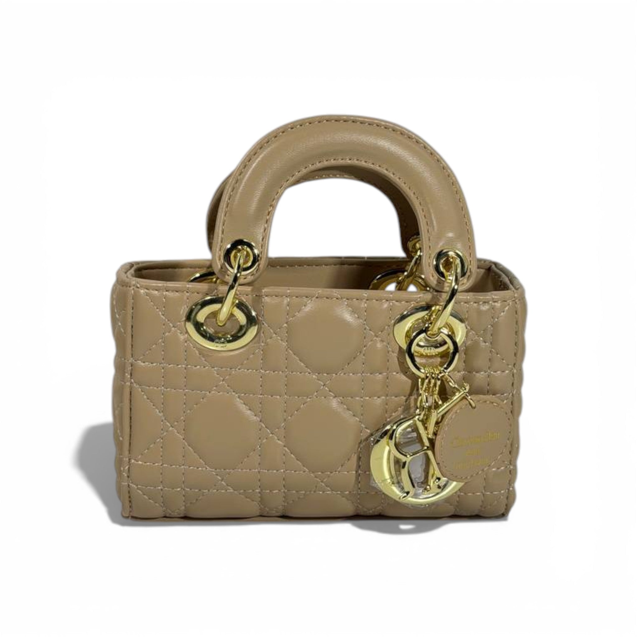 👜 Dior Lady Dior Mini Beige Bag – Iconic Elegance in a Timeless Silhouette ✨