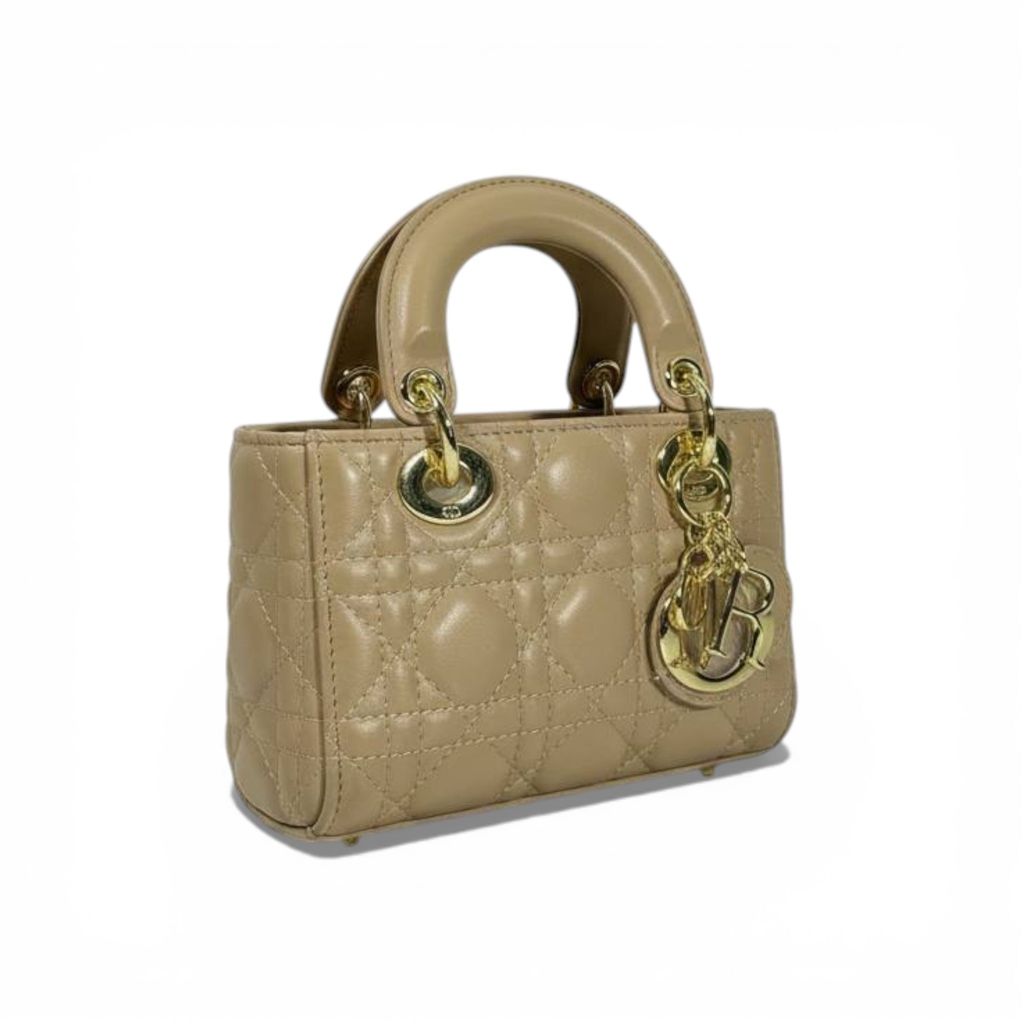 👜 Dior Lady Dior Mini Beige Bag – Iconic Elegance in a Timeless Silhouette ✨