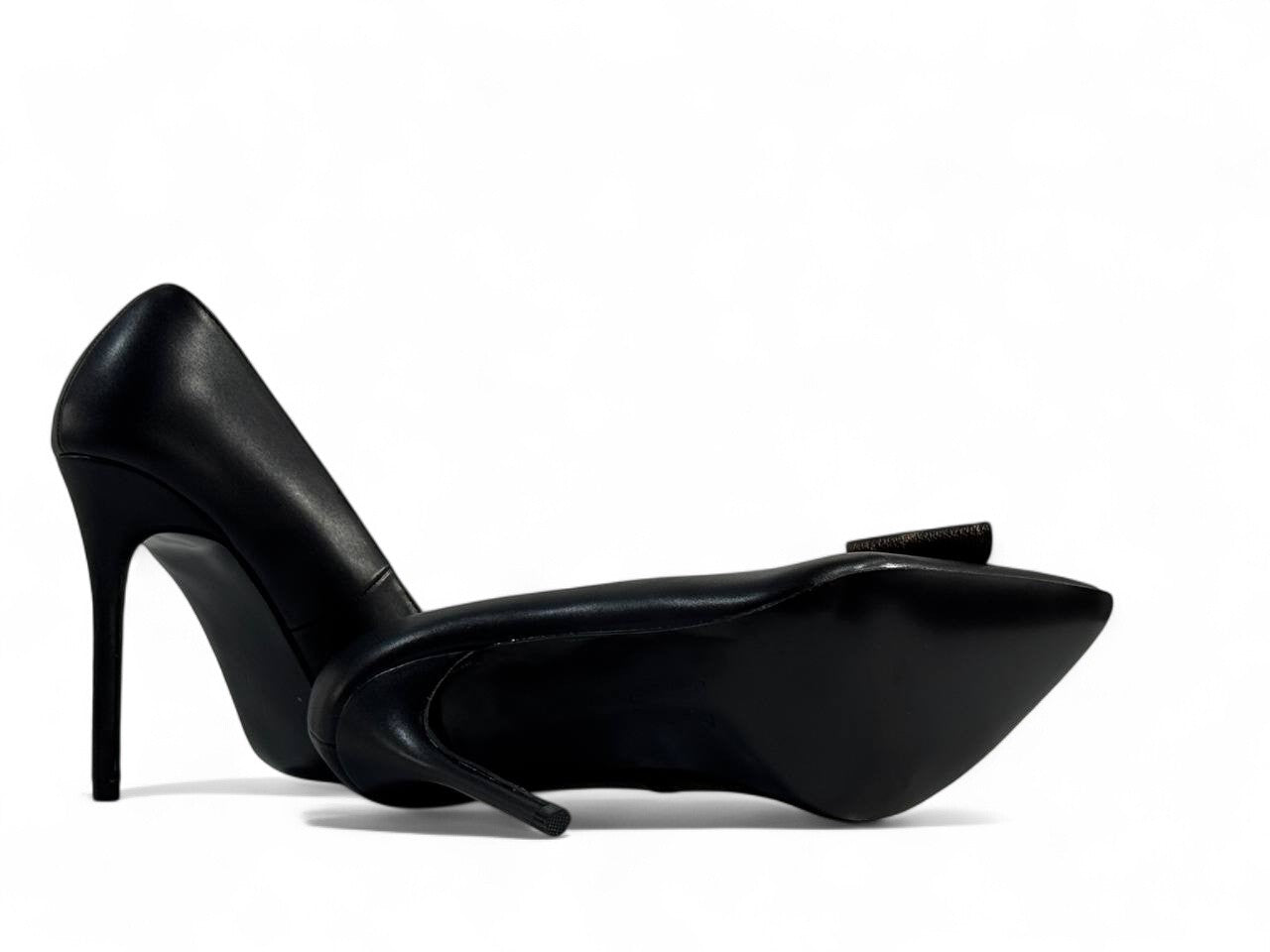 Louis Vuitton Black Monogram Bow Pumps 👠 | Elegant Luxury Pointed-Toe Heels