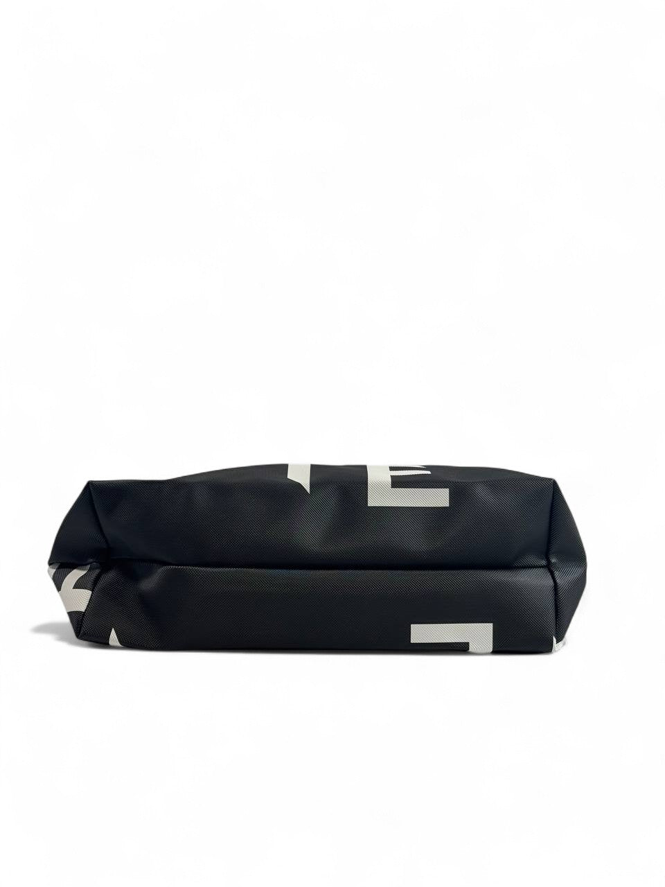 Lacoste Black Logo Tote Bag – Urban Chic Statement 🐊🖤