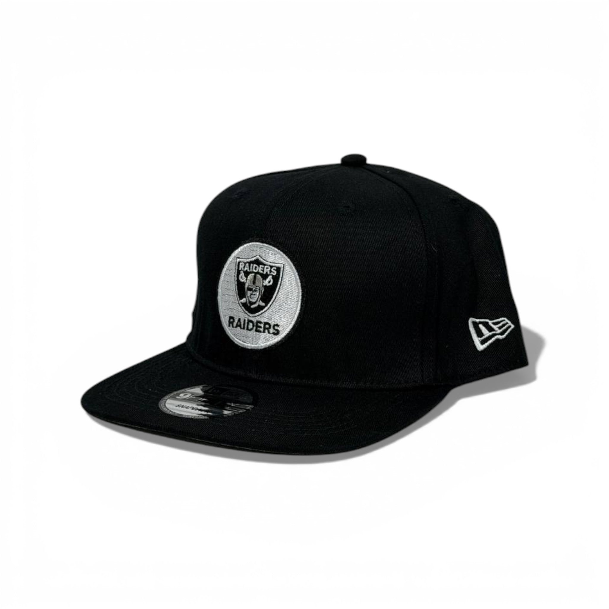š§¢ Las Vegas Raiders Black Flat Brim Cap ā Classic NFL Streetwear š¤š“āā ļø