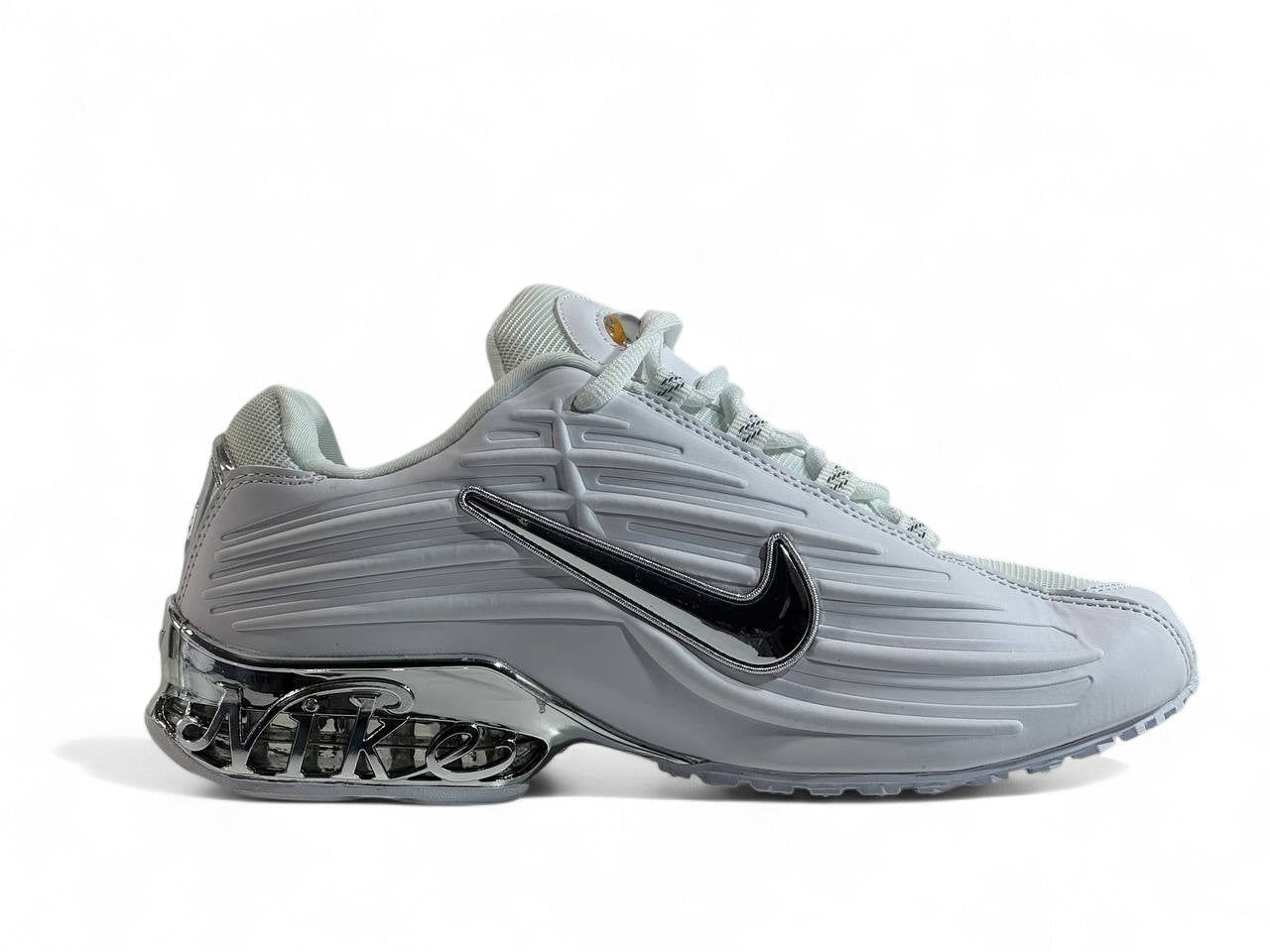 ⚡ Nike Shox Silver Chrome Edition 👟 | Luxury Meets Performance