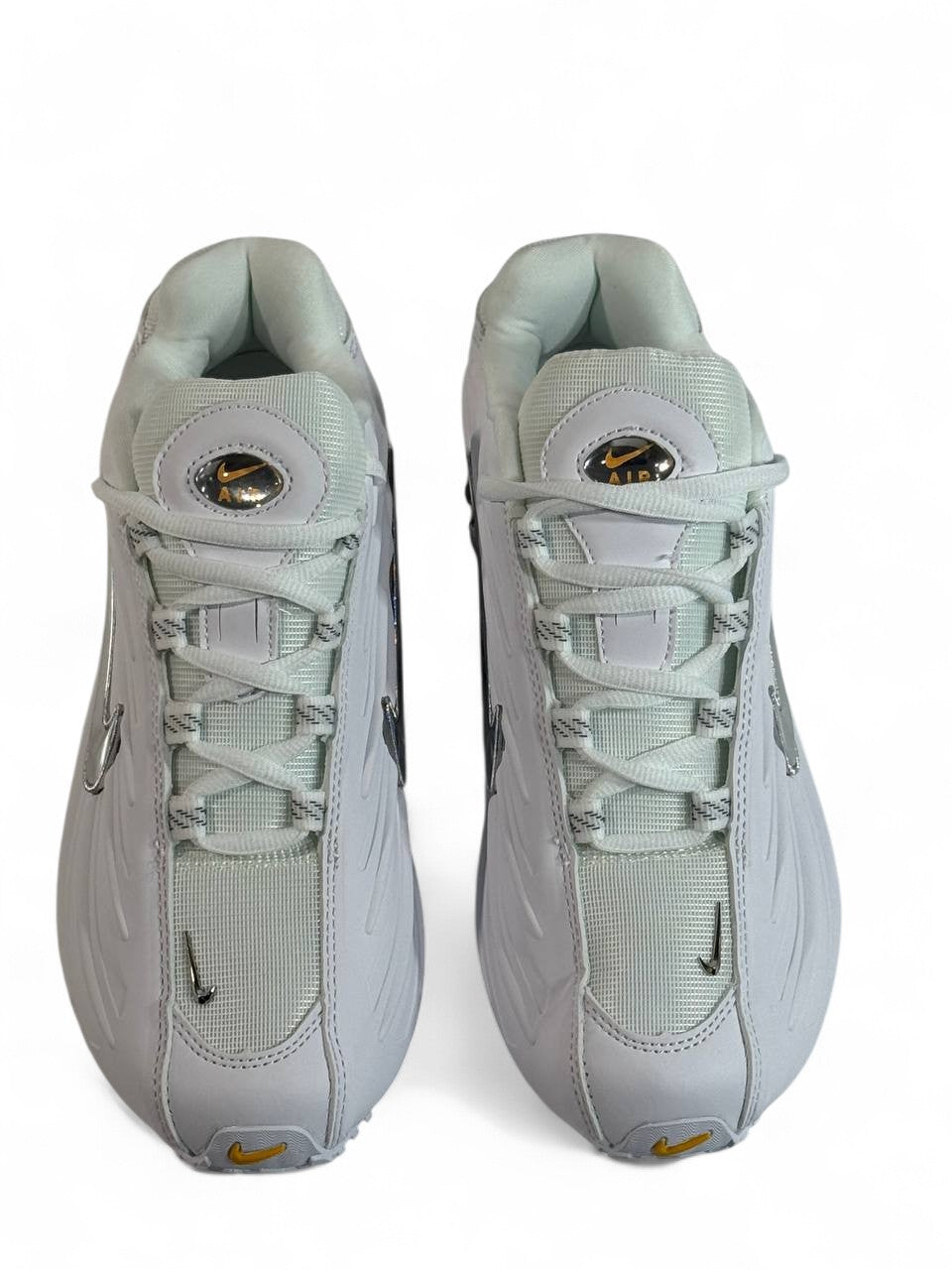 ⚡ Nike Shox Silver Chrome Edition 👟 | Luxury Meets Performance