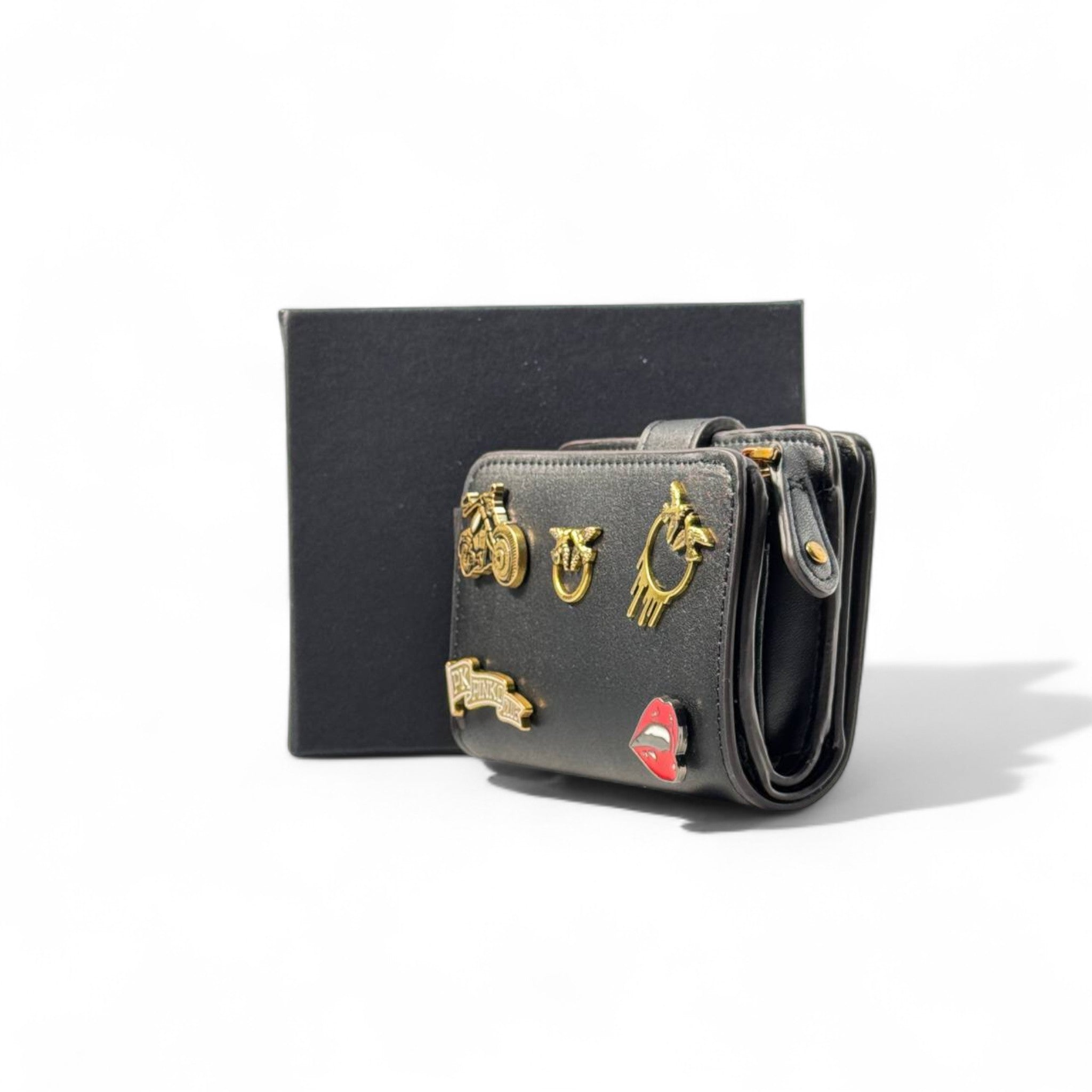 ๐ค Pinko Black Charm Wallet โ Gold Icons & Zip Closure with Attitude โจ๐