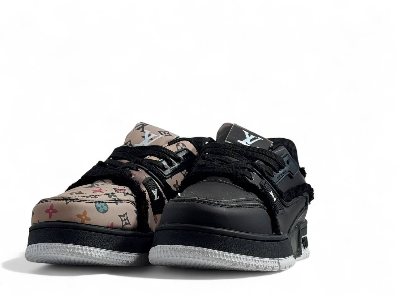 🌈 Louis Vuitton Heat-Sensitive Sneakers – Color-Changing Edition 👟