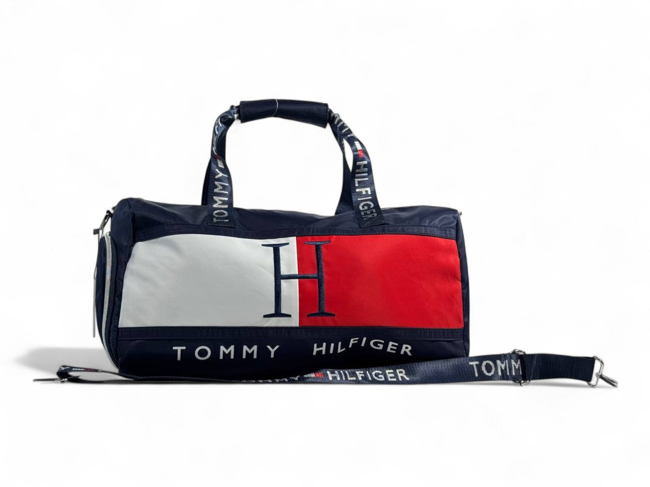 ๐บ๐ธ Tommy Hilfiger Duffel Bag โ Heritage Flag Edition ๐บ๐ธ