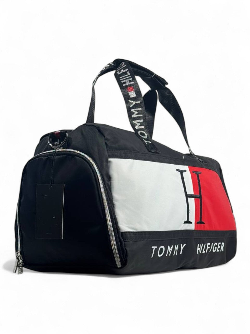 ๐บ๐ธ Tommy Hilfiger Duffel Bag โ Iconic โHโ Flag Edition ๐บ๐ธ