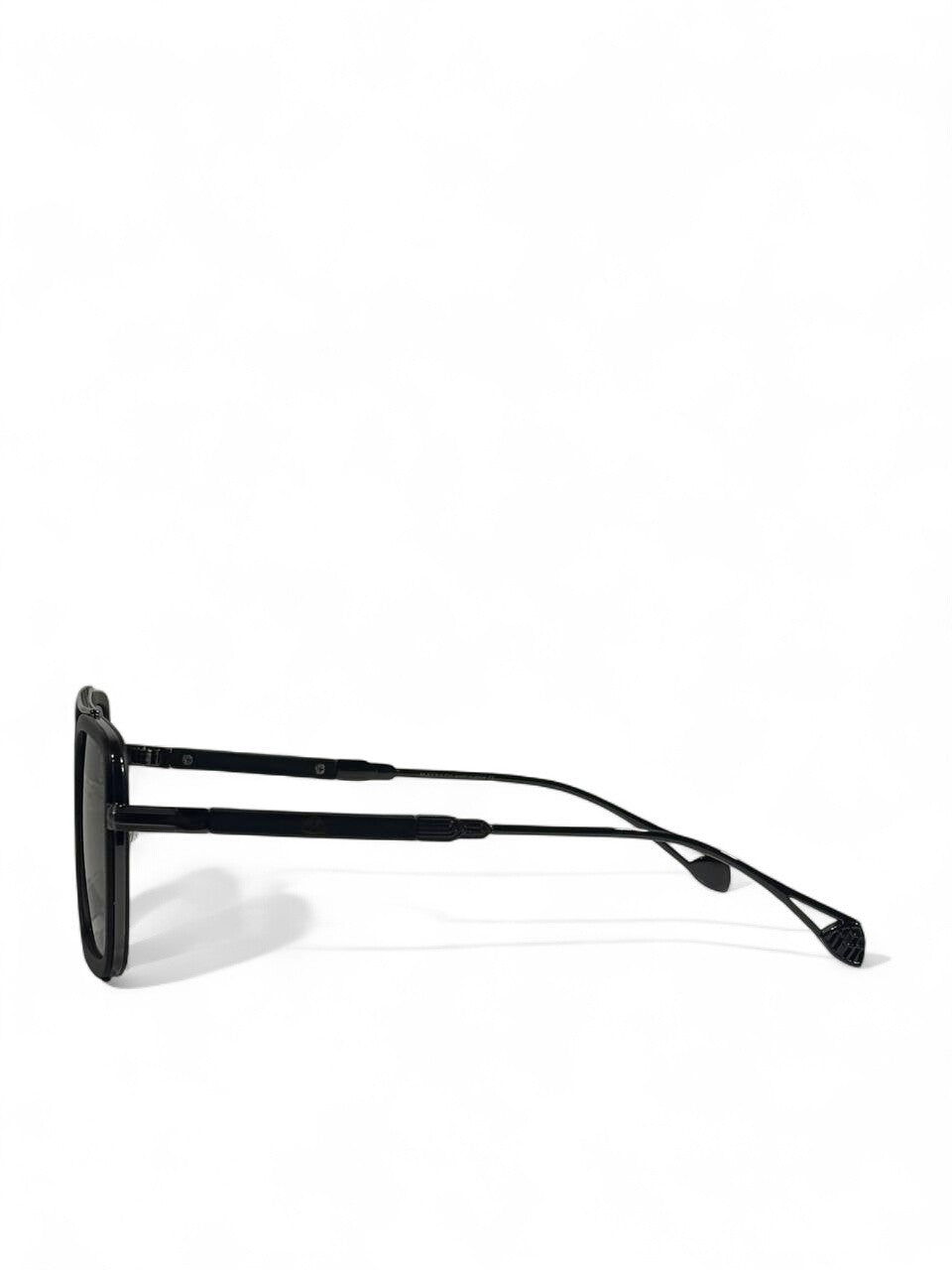 Maybach Icon I Black Sunglasses 🖤 | Unisex Square Titanium Luxury Eyewear