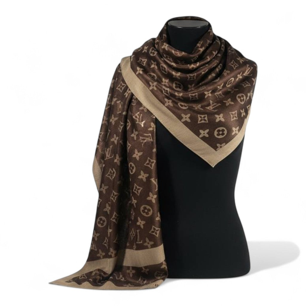 🧣 Louis Vuitton Double-Face Monogram Scarf – Luxurious Reversible Elegance