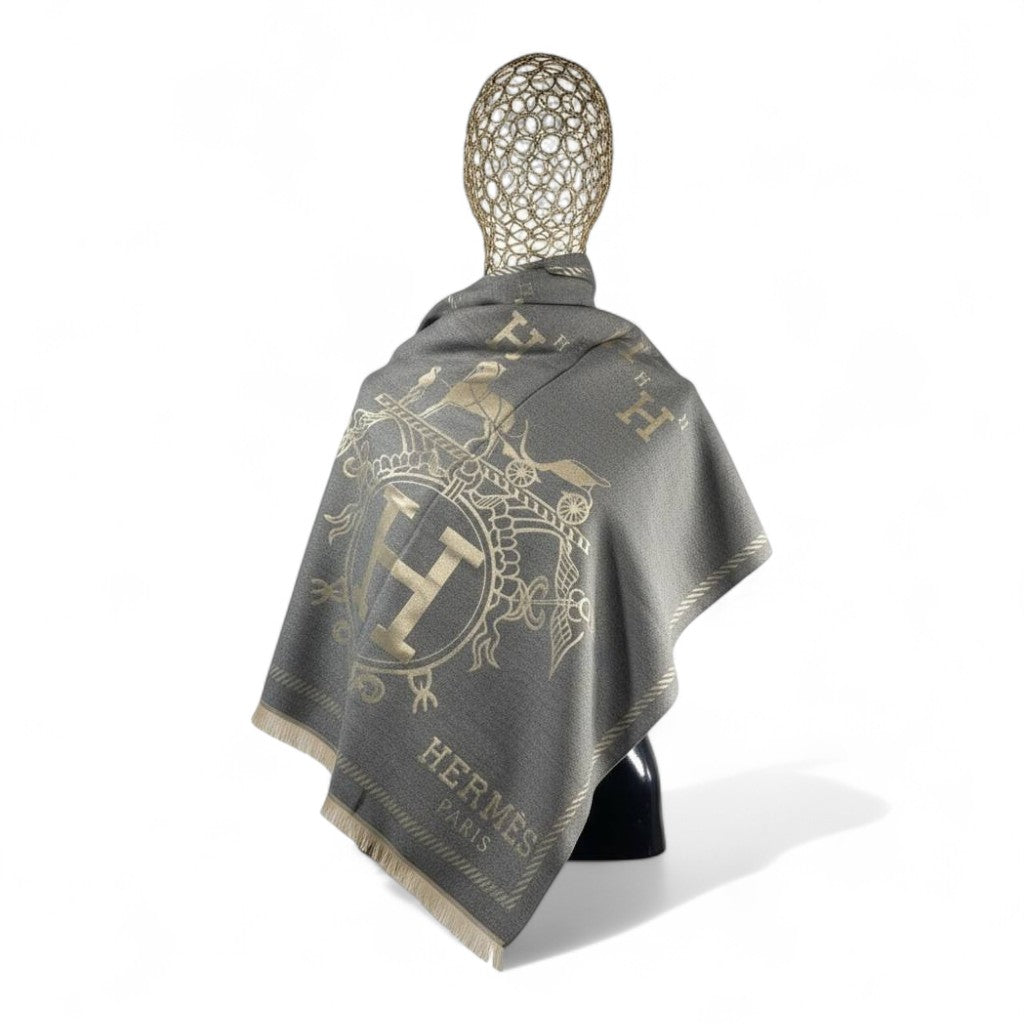 🤍🩶 Hermès Double-Face Scarf – Grey & Cream Elegance