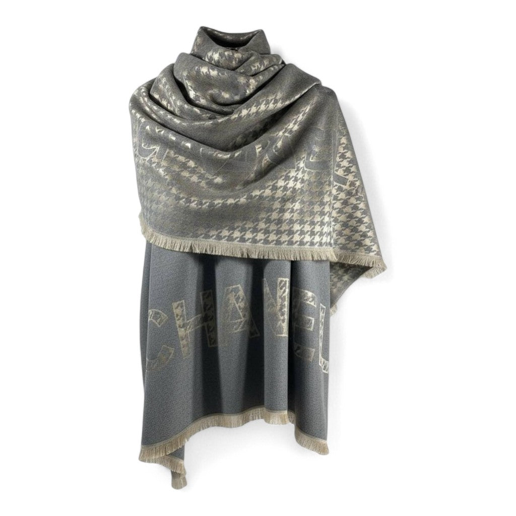 🤍🖤 Chanel Double-Face Scarf – Grey Elegance Edition
