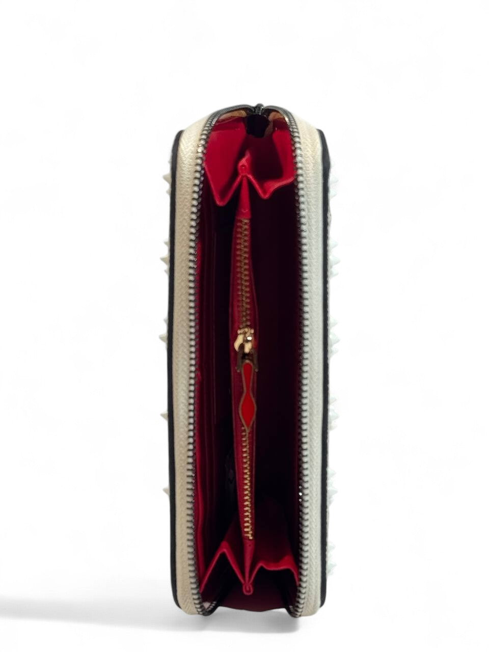 🤍 Christian Louboutin White Studded Wallet – Chic Luxury with Signature Edge 💎