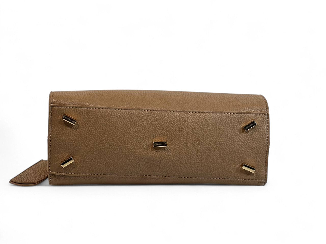 Salvatore Ferragamo MEDIUM Beige Leather Handbag 🤍 | Iconic Italian Elegance & Timeless Luxury