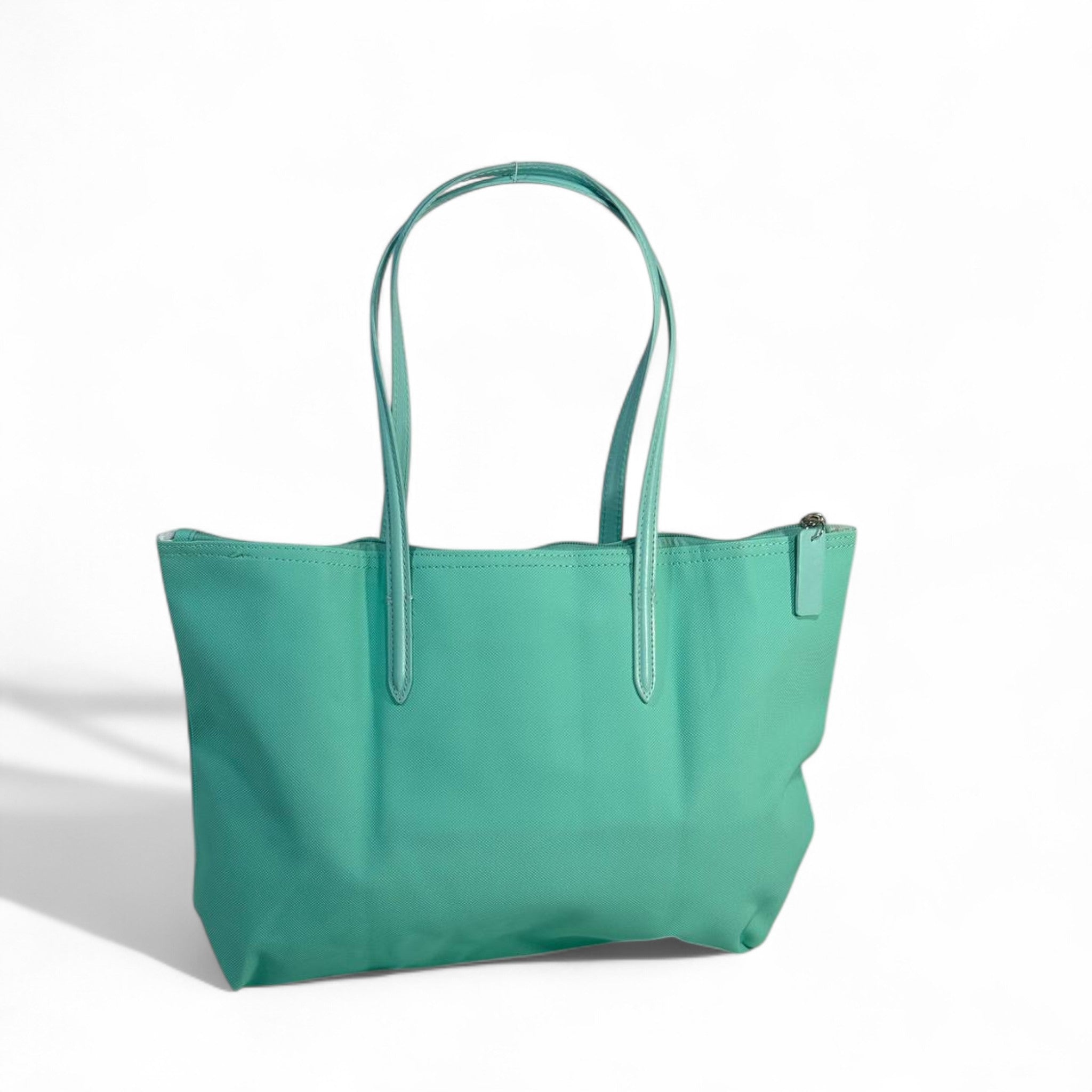 š Lacoste Large Classic Tote ā Mint Green Edition š