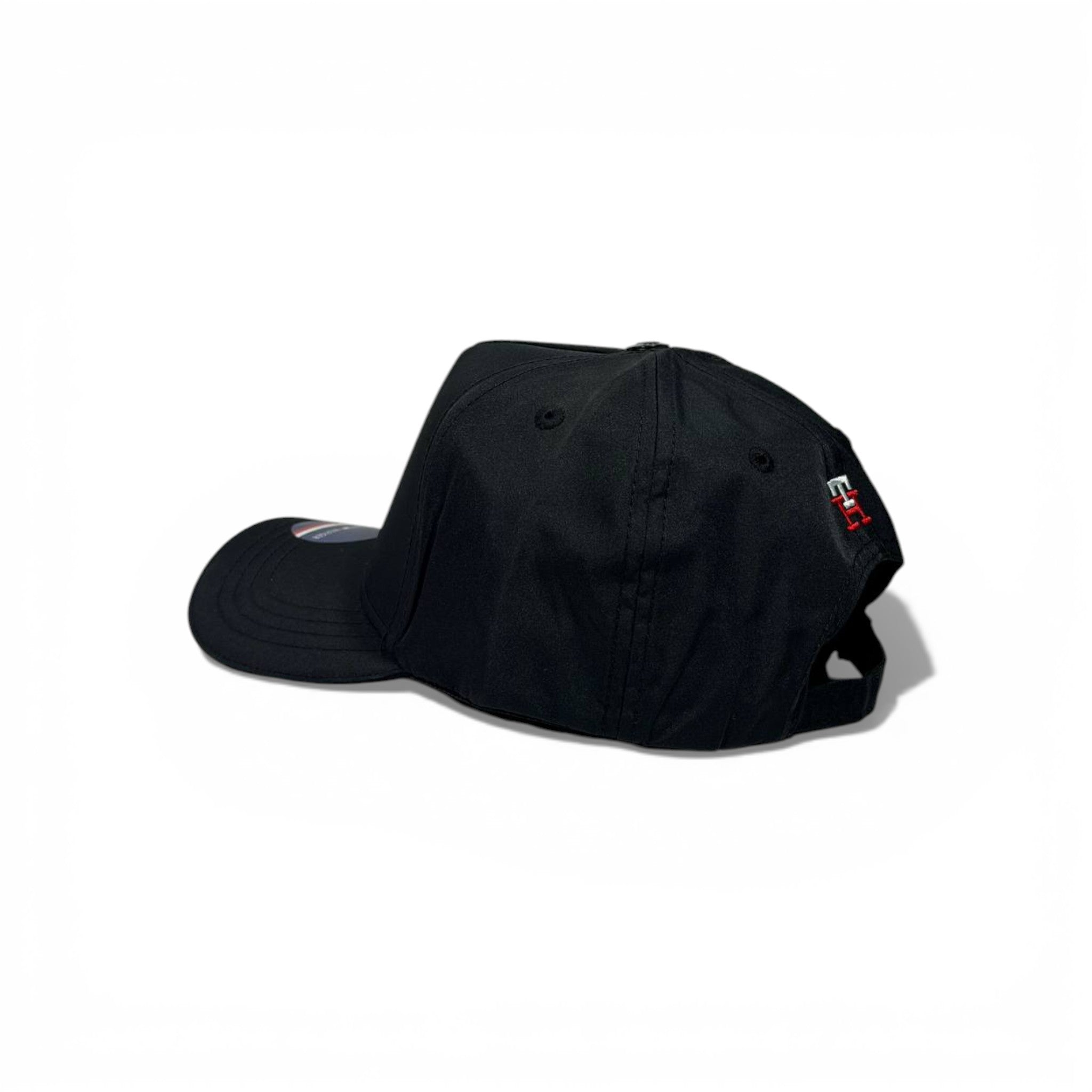 🧢✨ TOMMY HILFIGER EMBOSSED LOGO CAP – BLACK ✨🧢