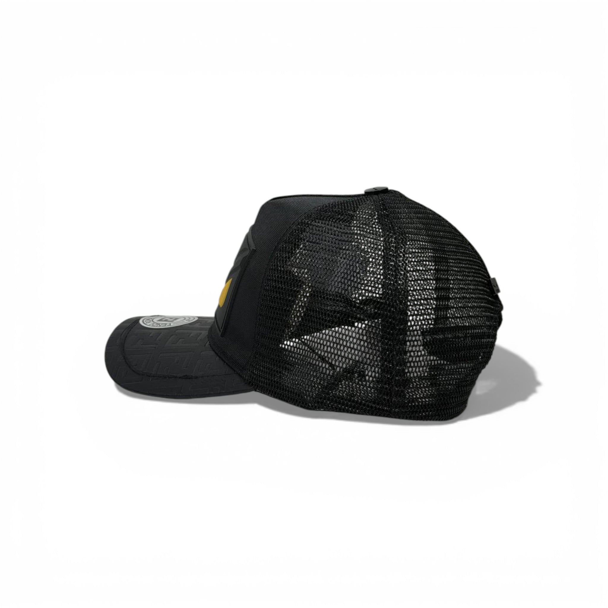 🖤💛 FENDI MONSTER EYES TRUCKER CAP – BLACK 💛🖤