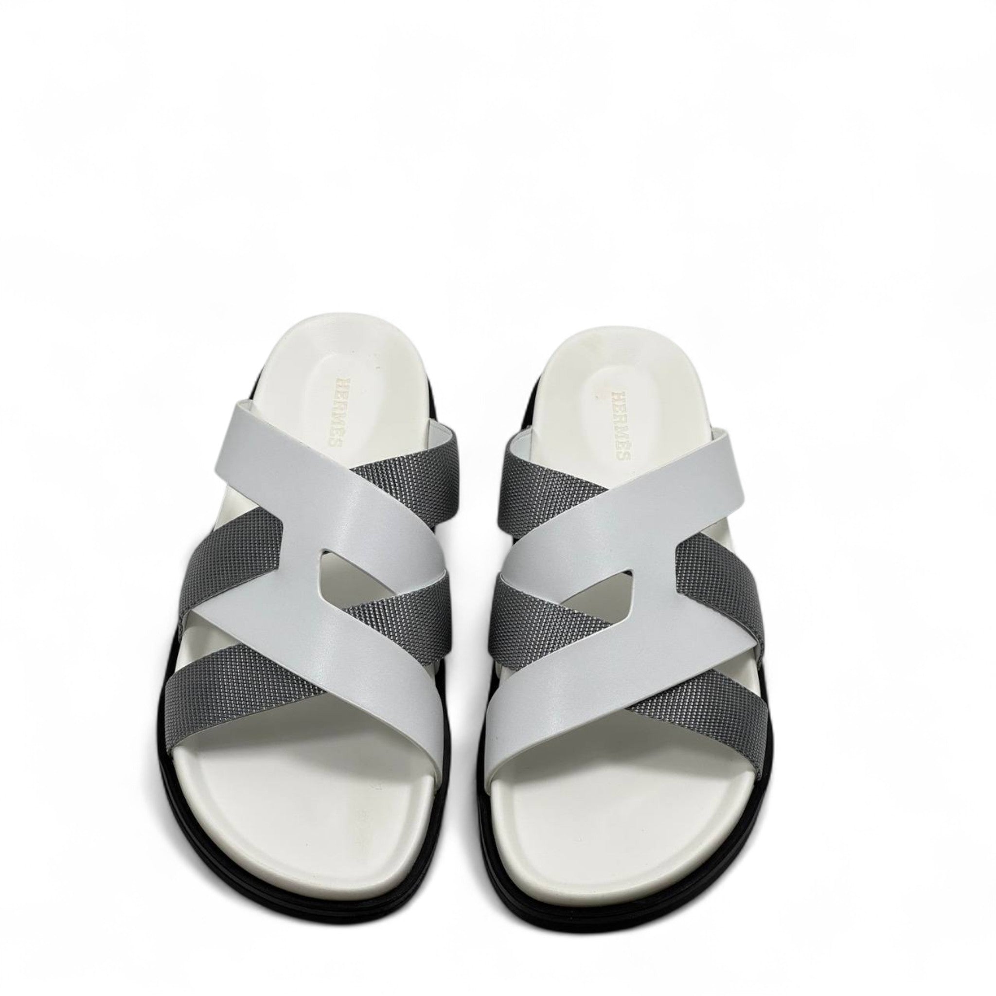 Hermès Inspired H Slide Sandals – White & Grey Elegance 👣🧡