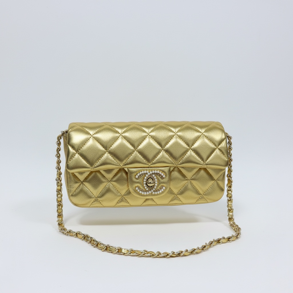 ✨ Chanel Gold Quilted Chain Shoulder Bag – Crystal CC Evening Bag