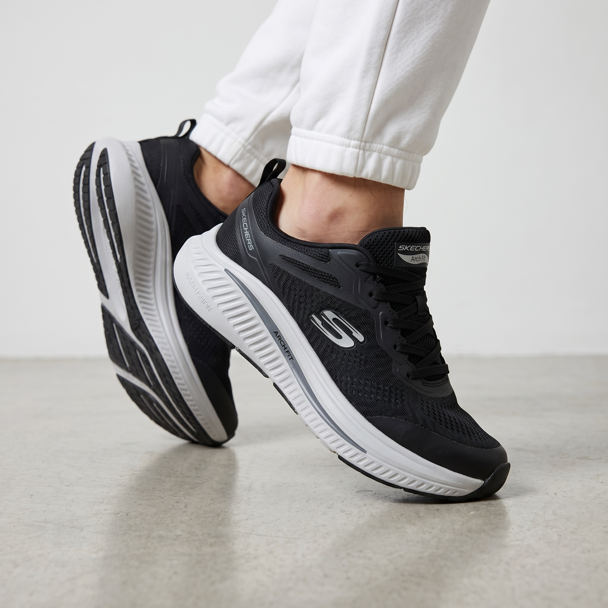 🖤 Skechers Arch Fit Walking Shoes – Black