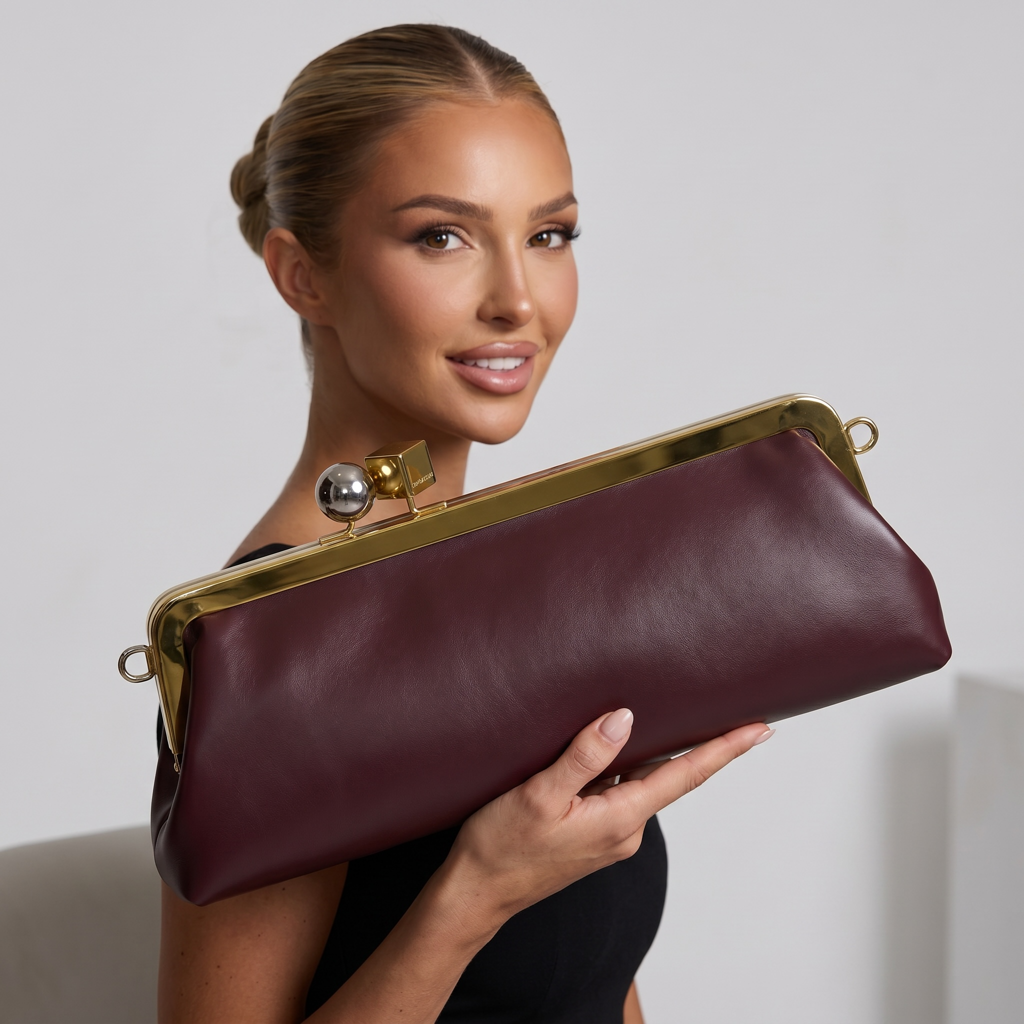 Jacquemus Bordeaux Leather Clutch Bag 🤎🍷✨