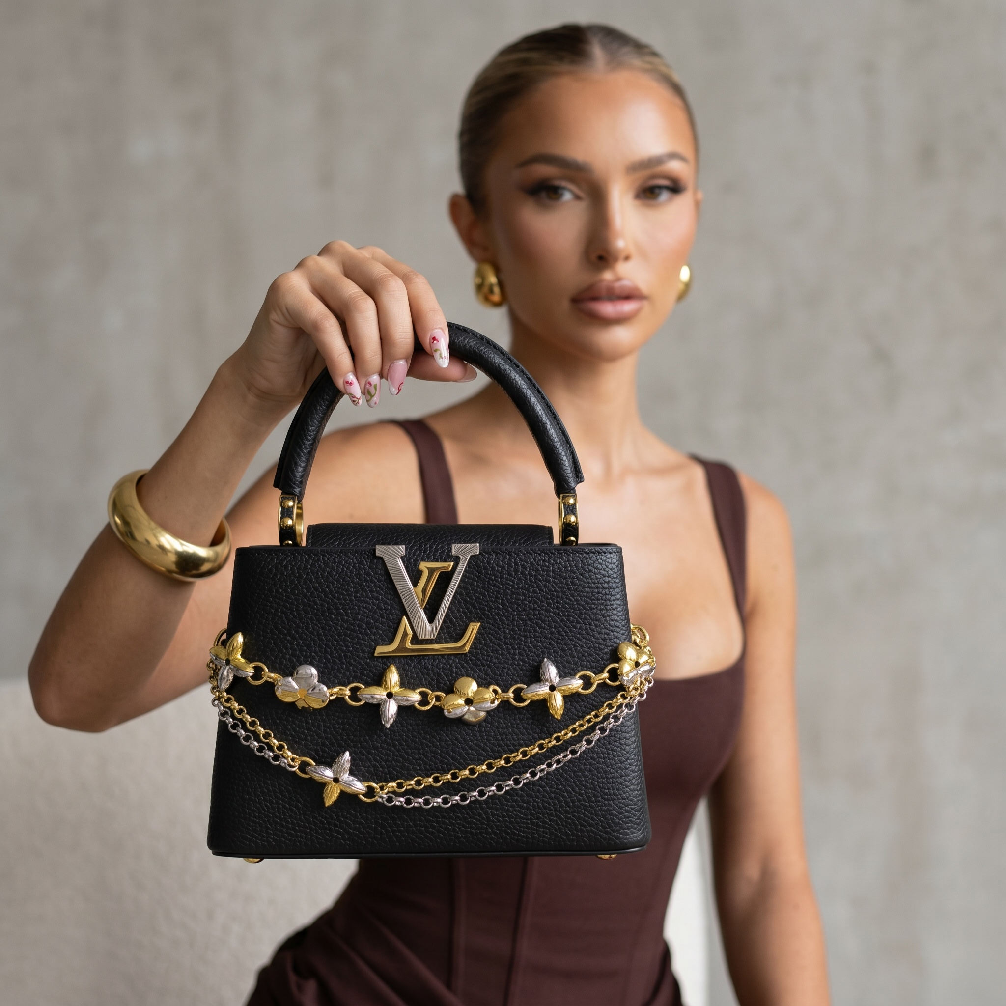 ๐ค Louis Vuitton Capucines Mini Black Leather Bag with Floral Chain Charm โจ