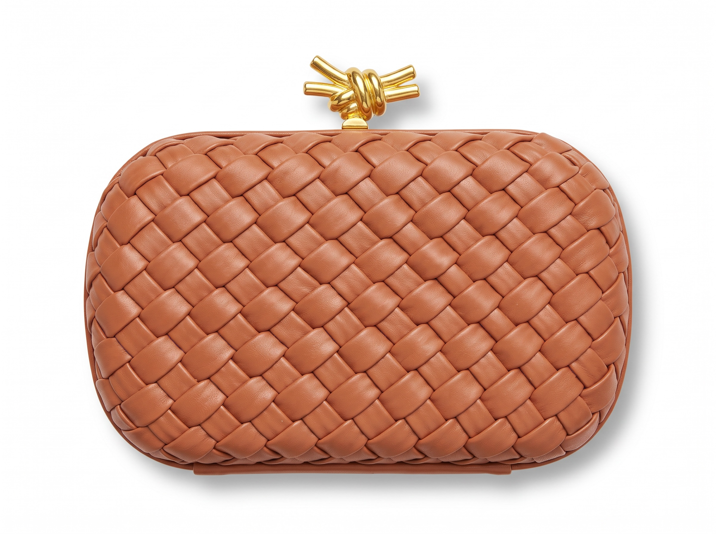 Bottega Veneta Intrecciato Knot Clutch – Caramel Brown 🤎✨