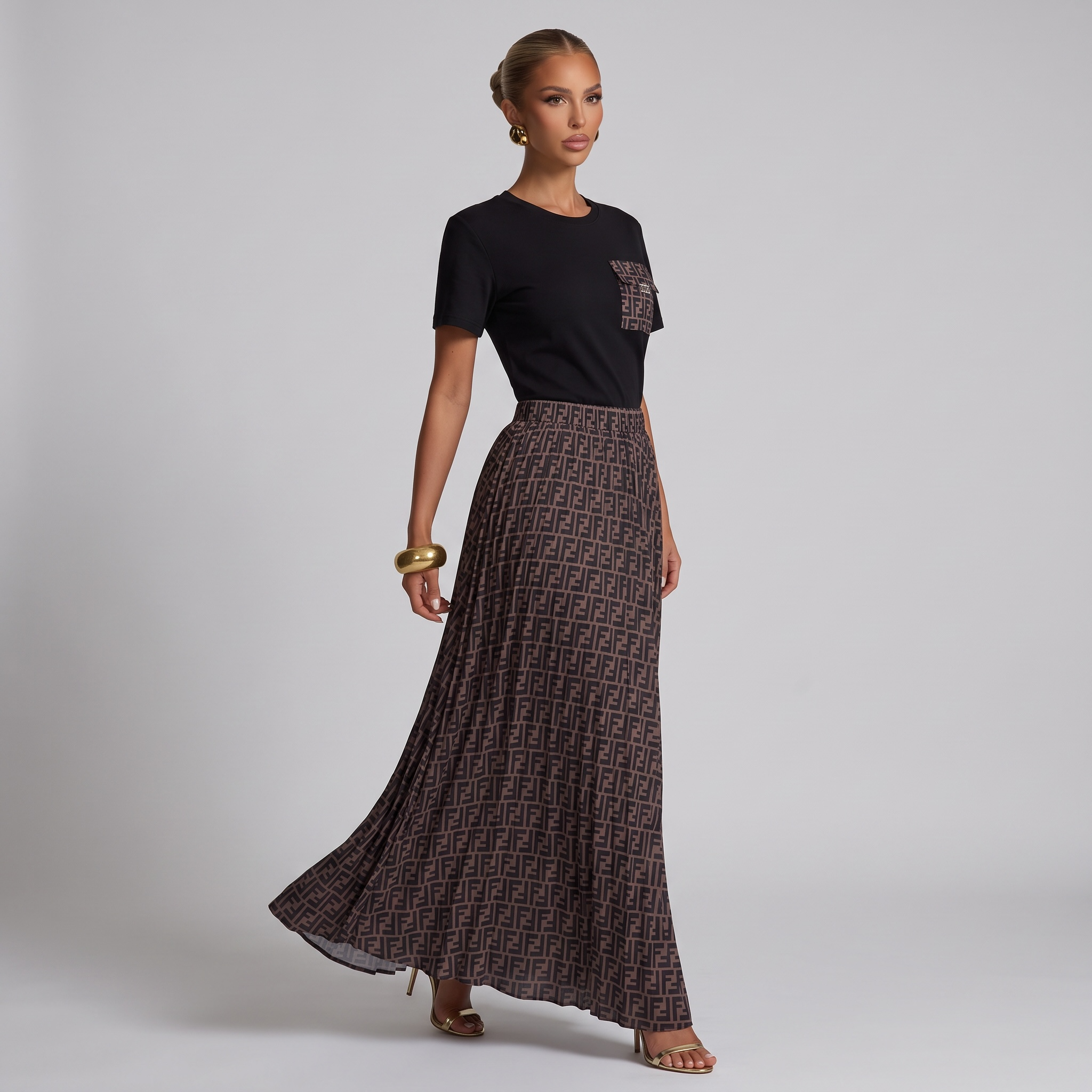🖤🤎 Fendi FF Monogram T-Shirt & Maxi Skirt Set |