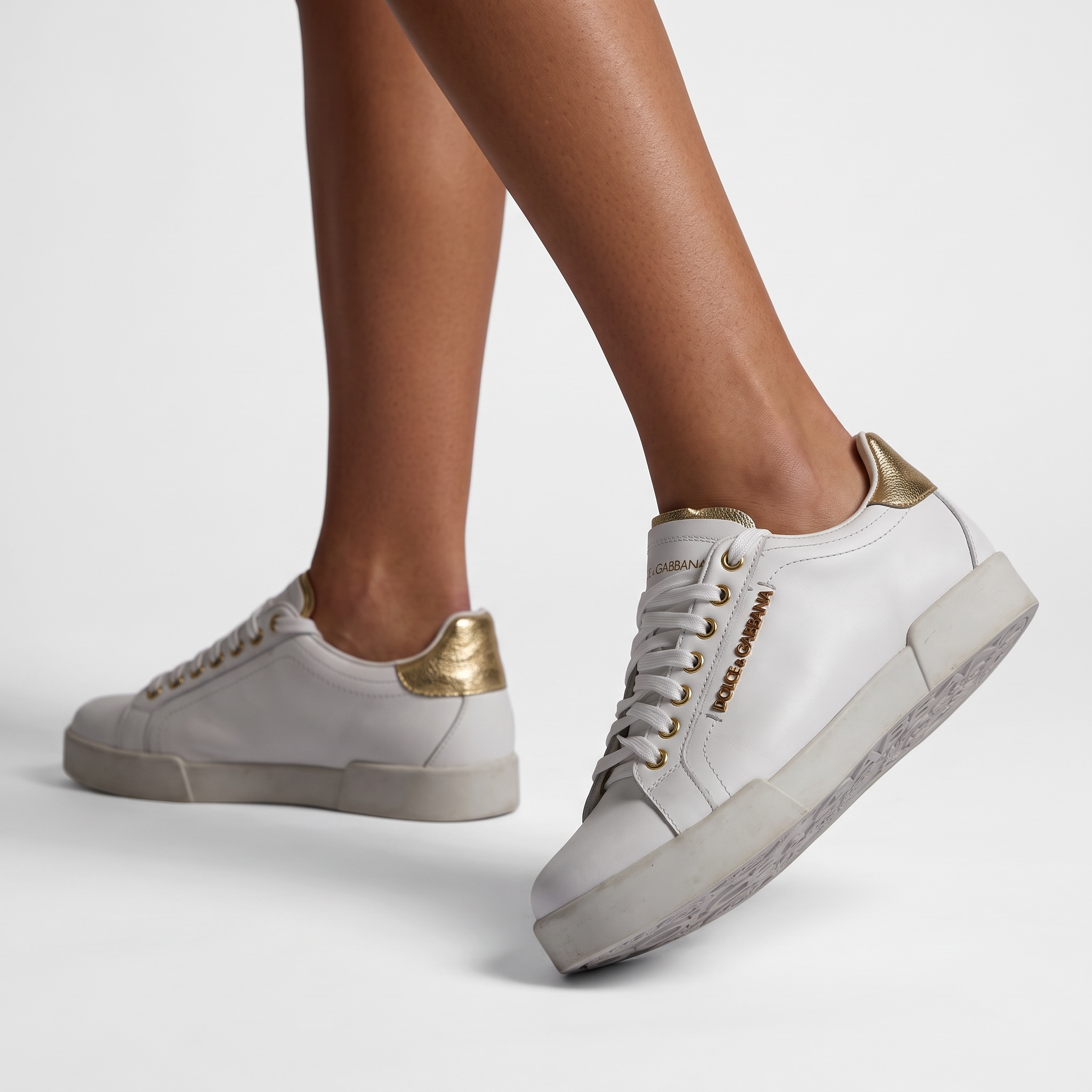 ✨ Dolce & Gabbana White Gold Accent Sneakers – Luxury in Every Step 👟