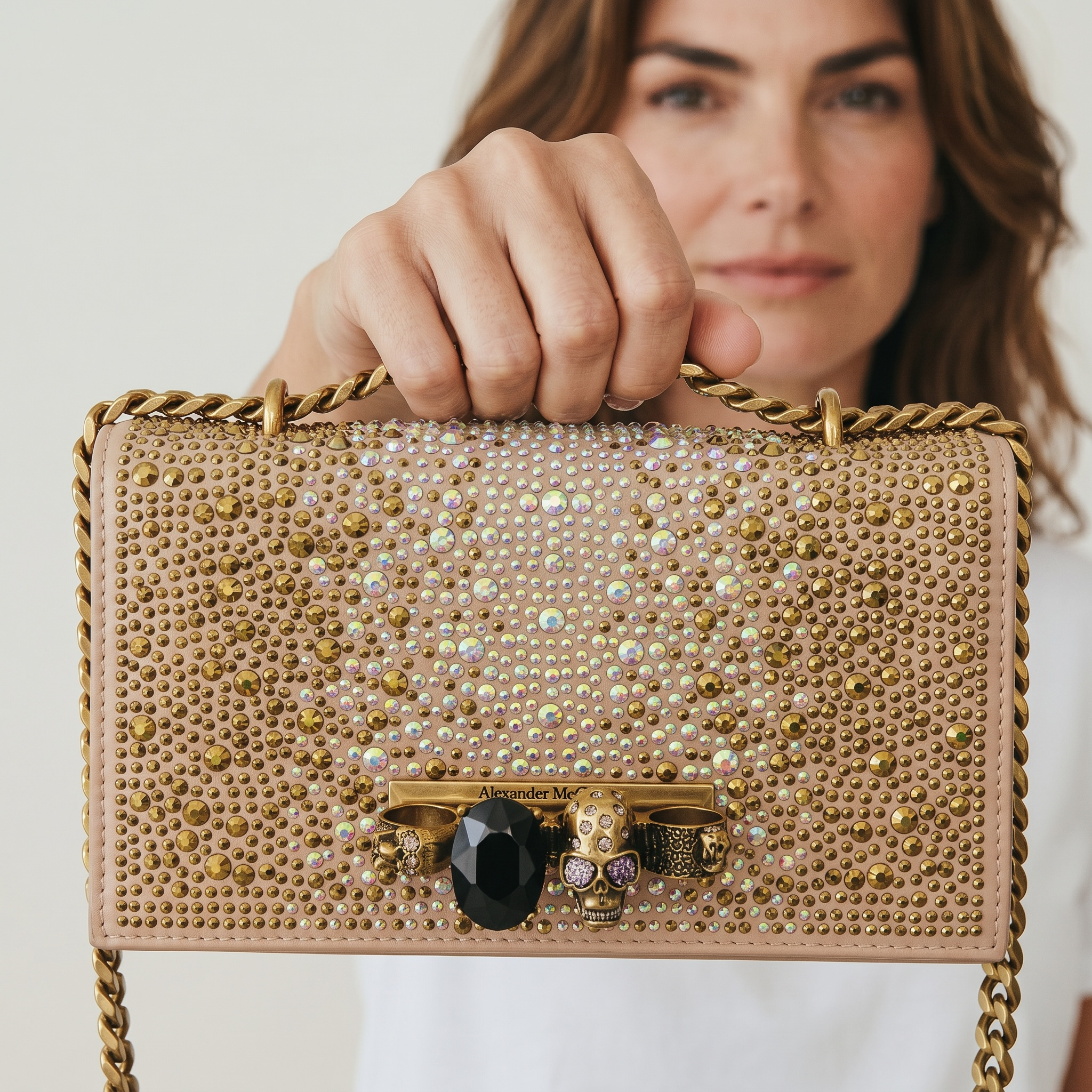 Alexander McQueen Nude Crystal Skull Clutch ✨💫☠️ – MASTERPIECE