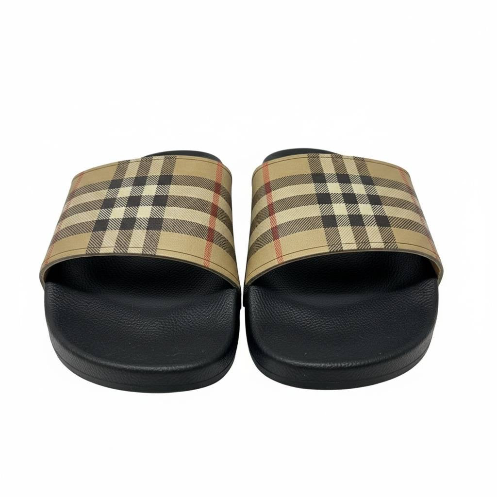 Burberry Vintage Check Slides – Beige & Black Edition 🤎🖤