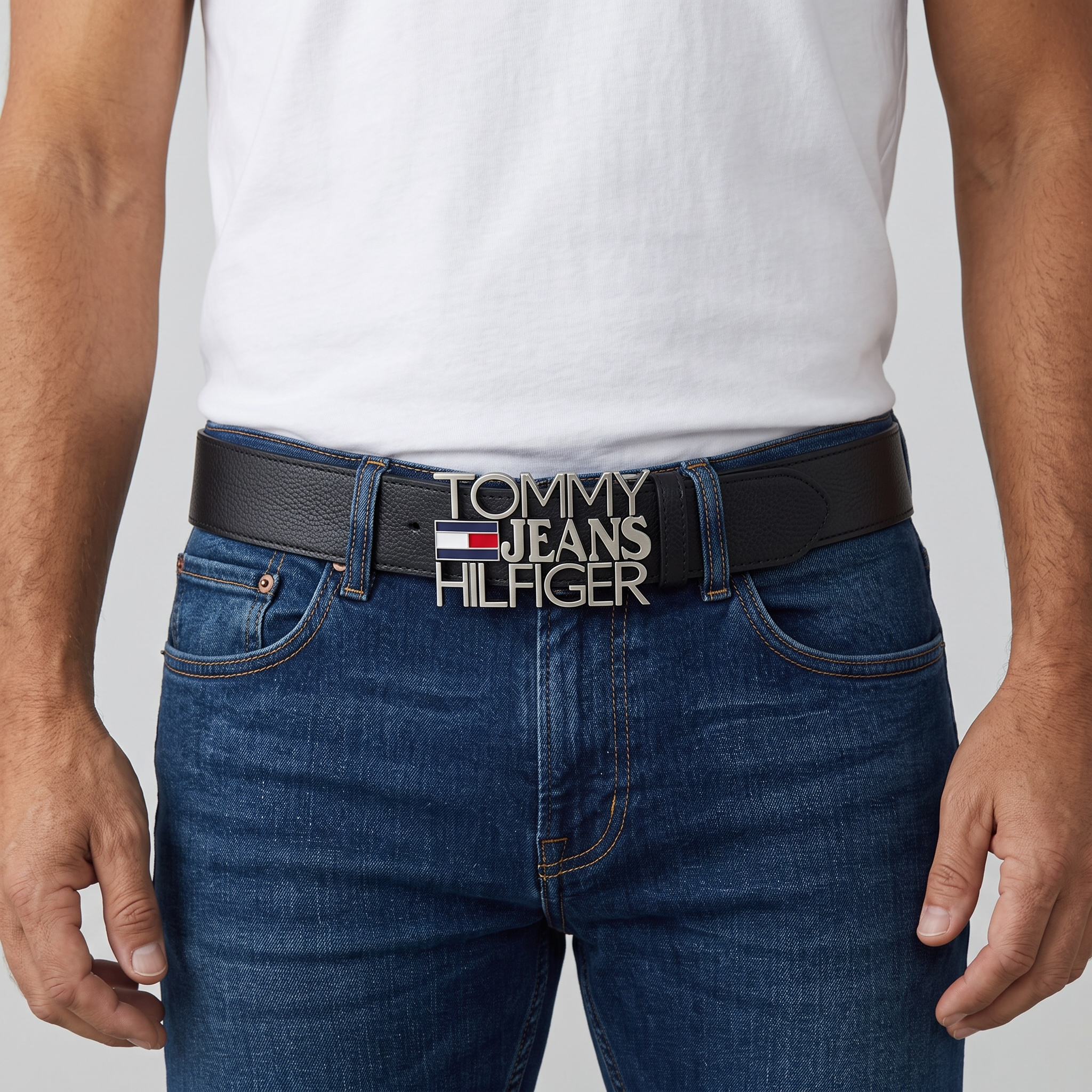 ⚫ Tommy Hilfiger Crest Leather Belt – Black & Brown (120 cm⚫