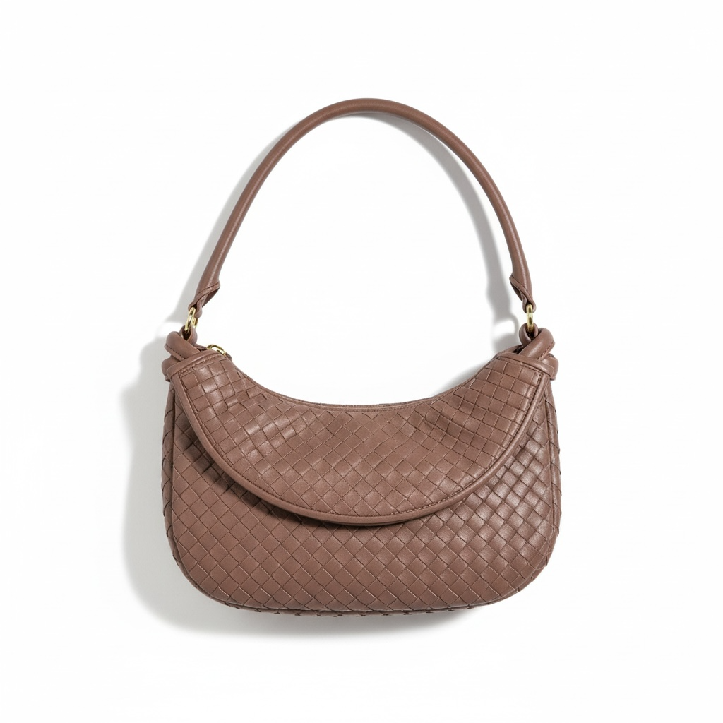 Bottega Veneta Woven Shoulder Bag – Classic Intrecciato Leather (Brown) ✨👜