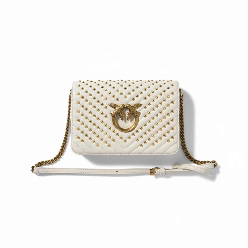 Pinko White Quilted Love Bag 🤍✨ – Golden Glamour in Every Stitch