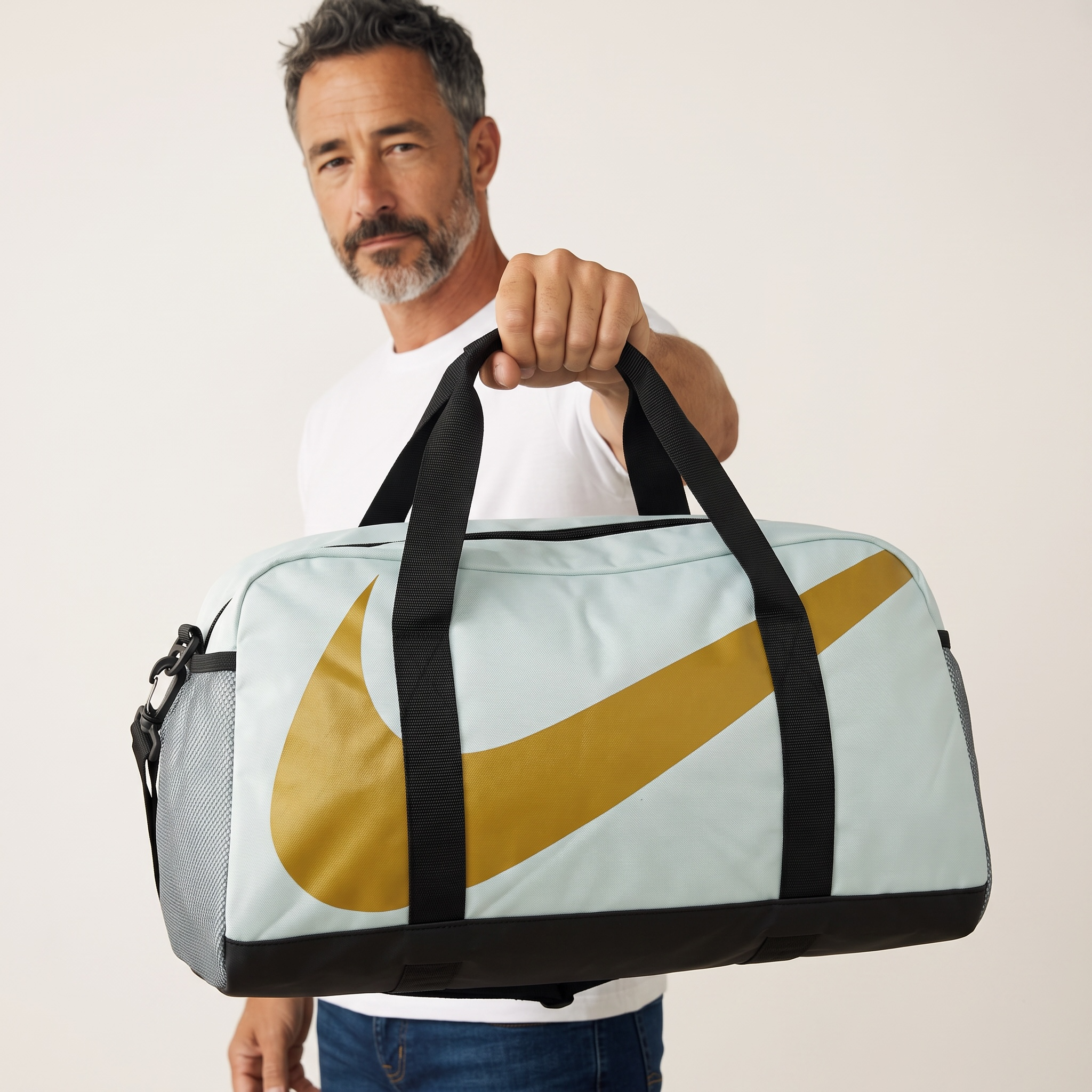 Nike Lightweight Sports Duffle Bag | Gym & Travel Essential 🖤✨