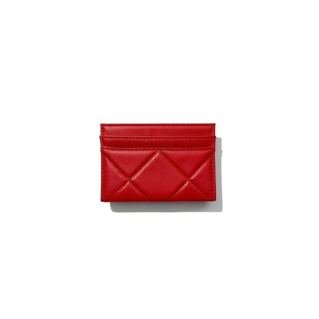 Chanel Red Quilted Card Holder with Gold Chain CC Logo ❤️✨