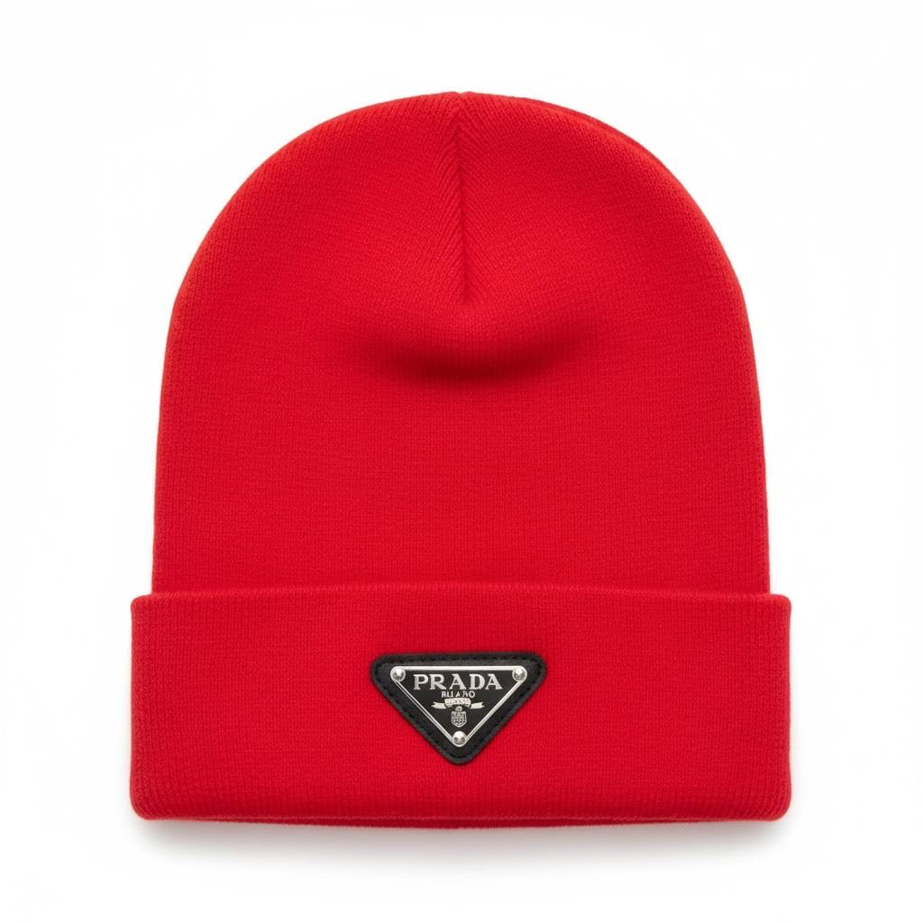 ❤️ Prada Triangle Logo Knit Beanie ❤️