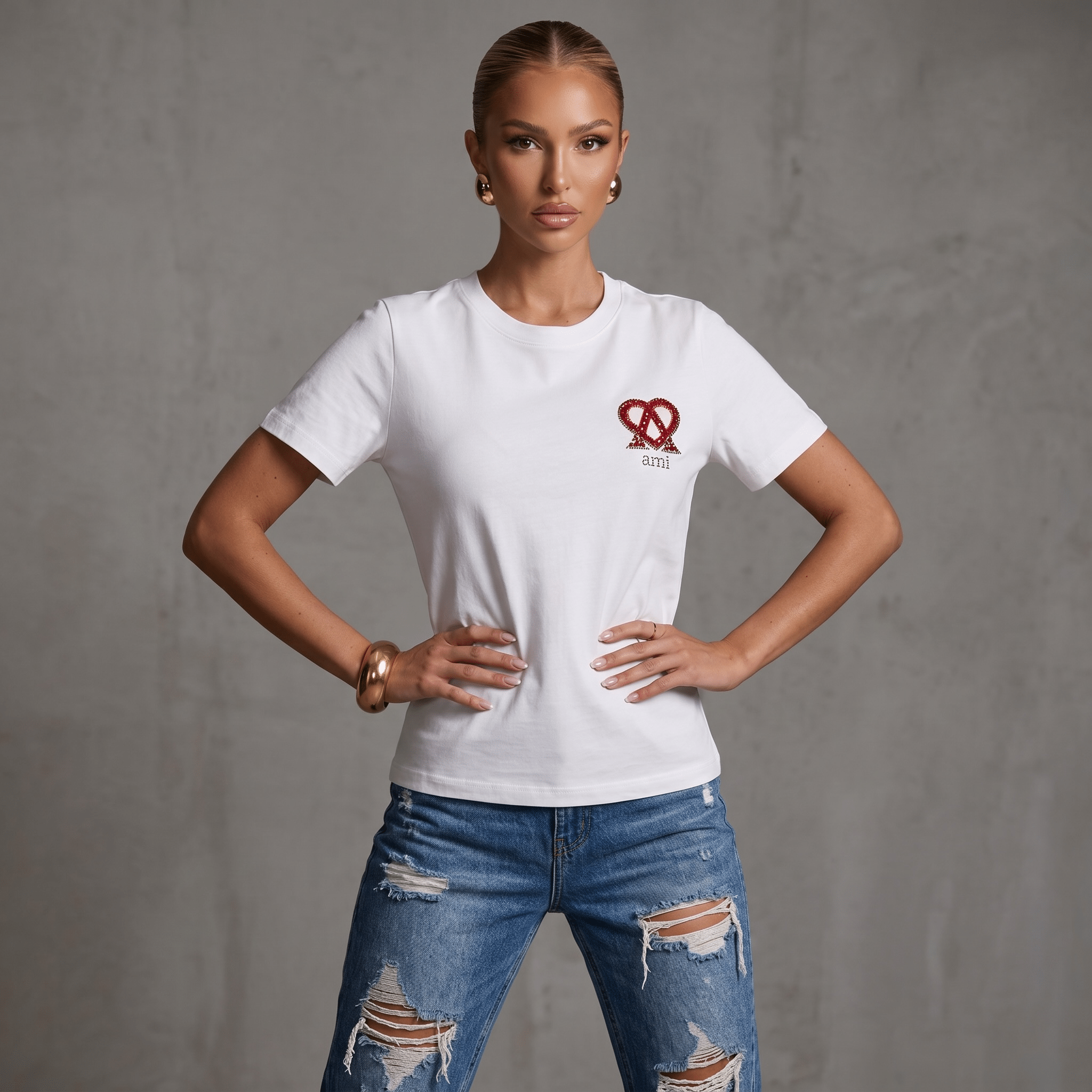 AMI Paris White Red Heart Logo T-Shirt 🤍❤️ - MASTERPIECE