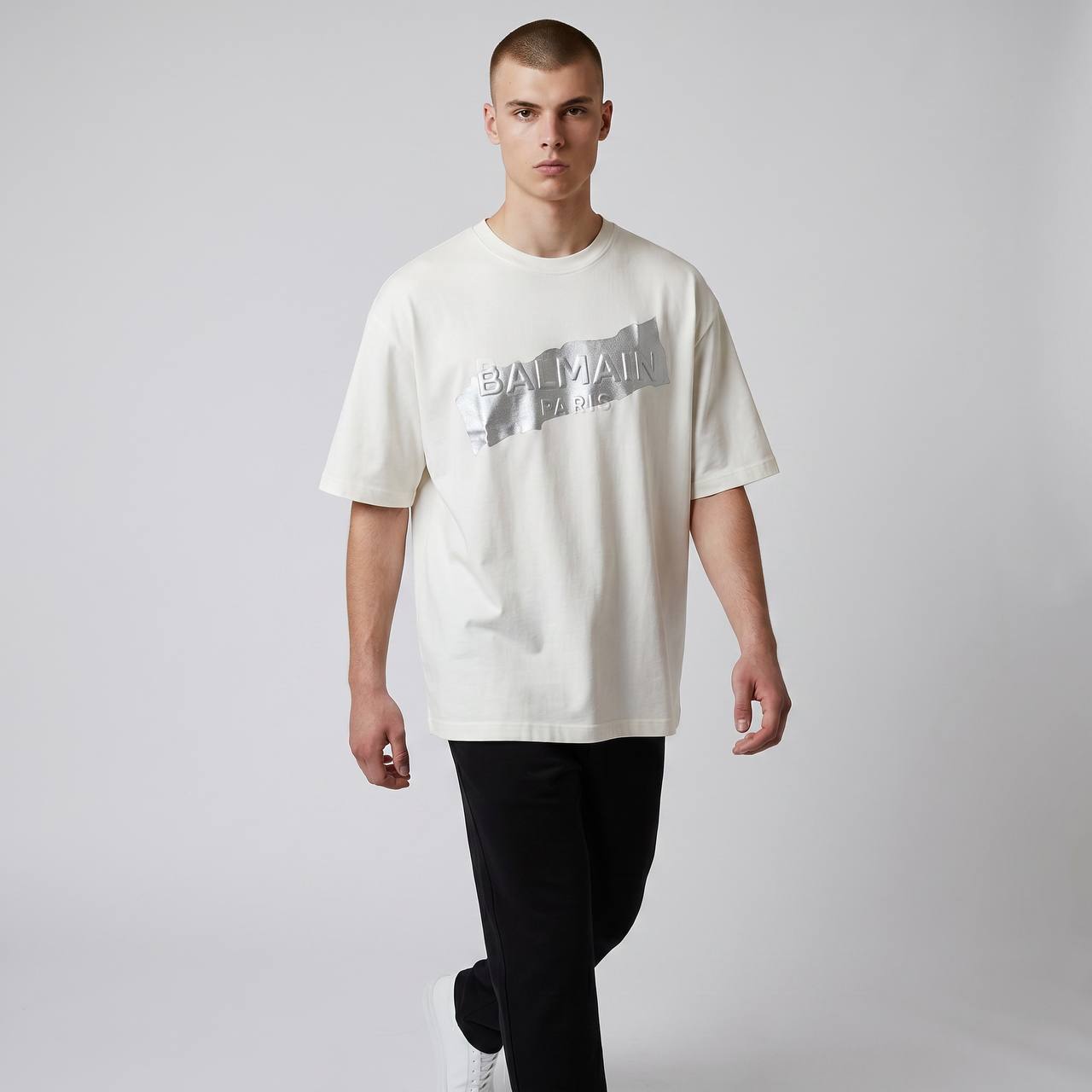 Balmain Paris Oversized Logo T-Shirt – Pure White ✨🤍 - MASTERPIECE