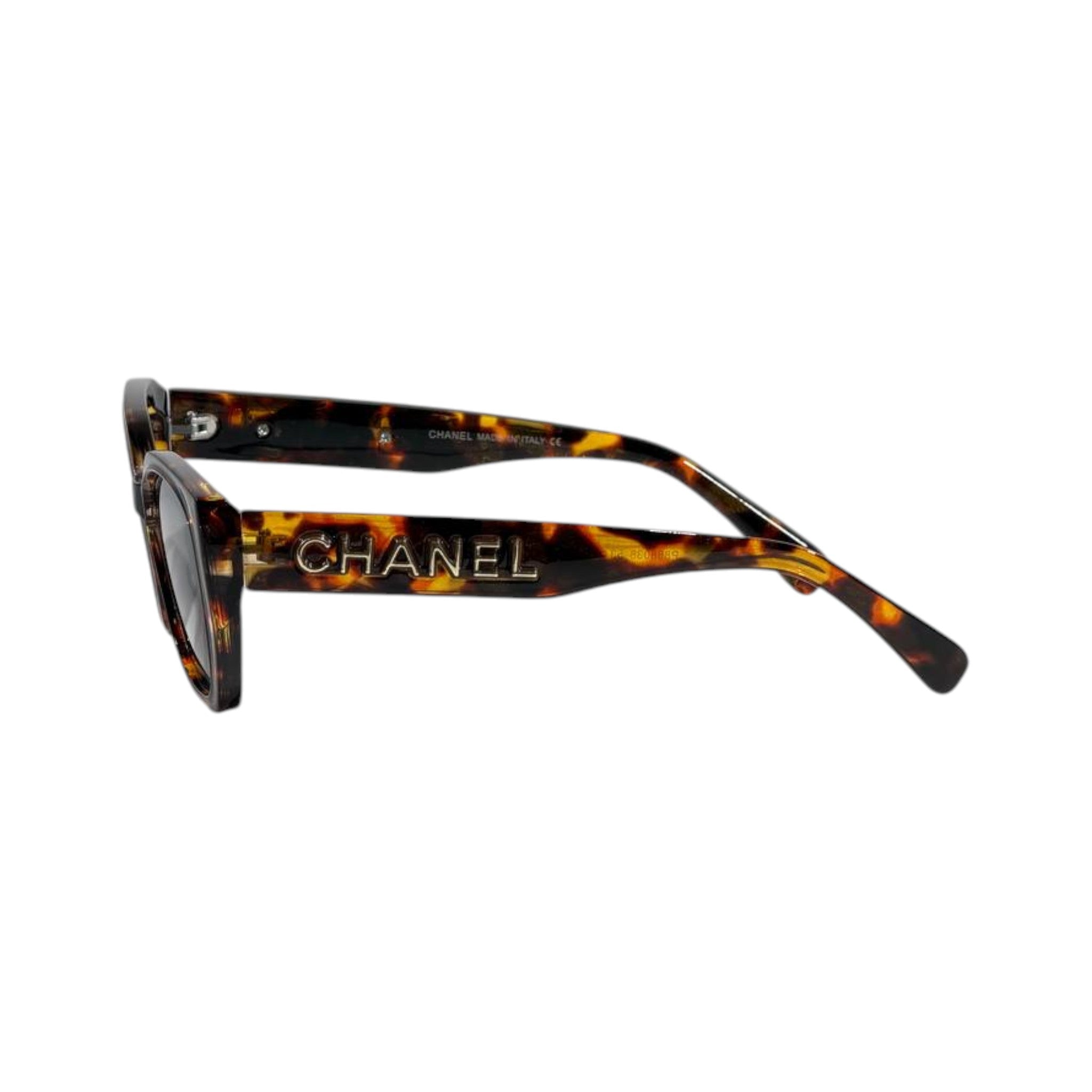 Chanel Cat - Eye Sunglasses 🐆 | Tortoiseshell Frame with Gradient Lenses - MASTERPIECE