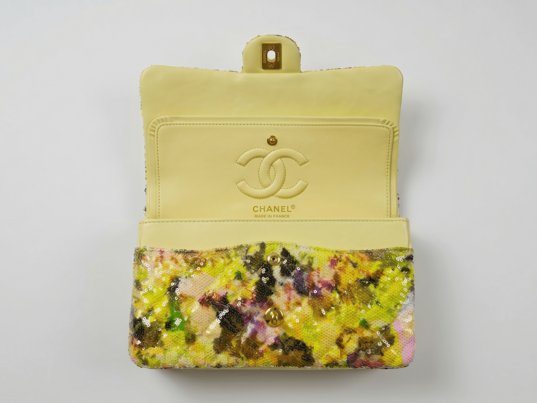 ✨ Chanel Floral Sequin Classic Flap Bag 🌸💛 - MASTERPIECE
