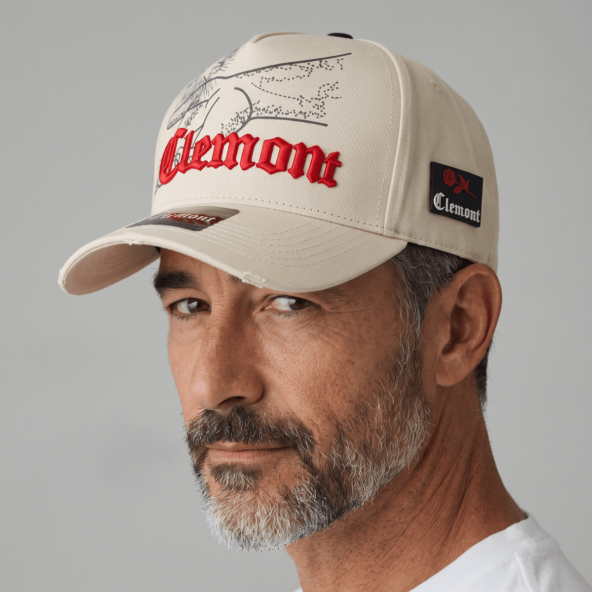 🧢✨ Clemont Embroidered Baseball Cap – Beige & Red ❤️🤍 - MASTERPIECE