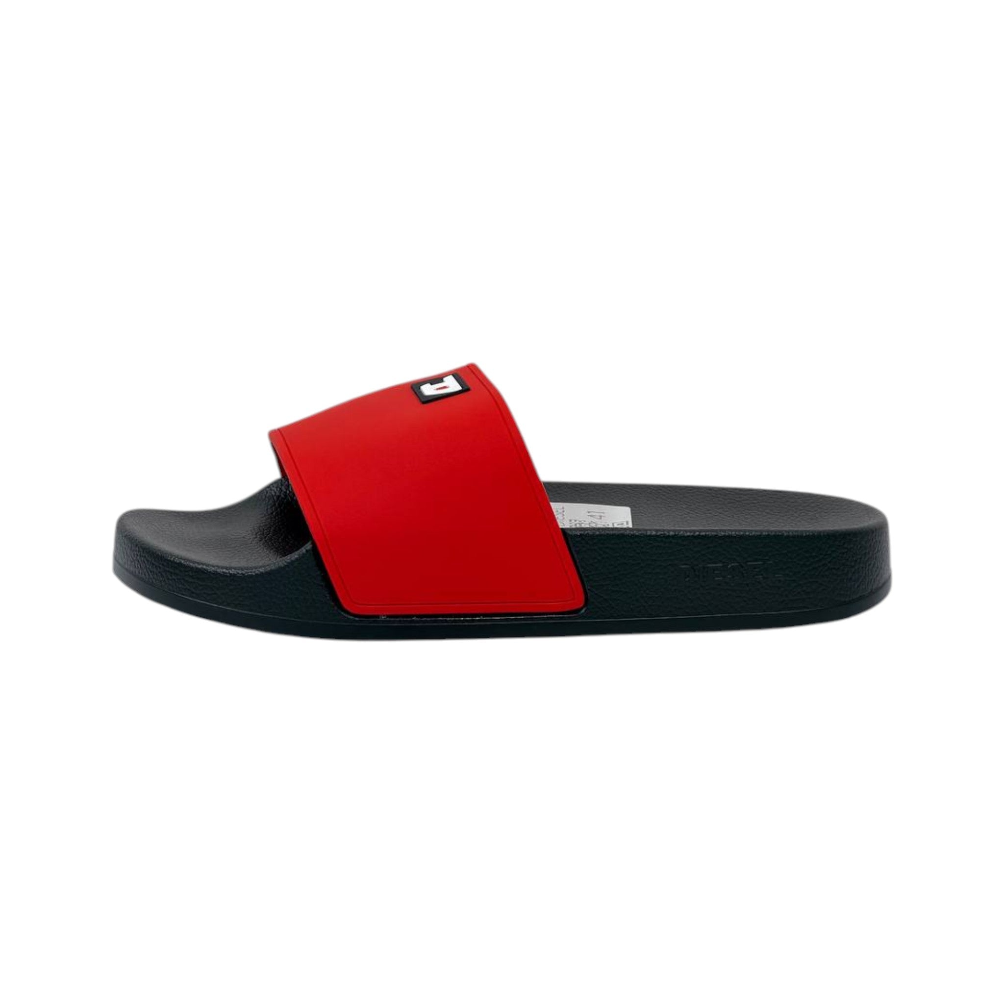 Diesel Essential Slides – Red & Black Edition 🔴⚫🔥 - MASTERPIECE