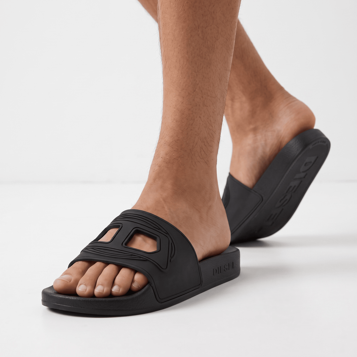 DIESEL Slides – All Black Industrial Edition 🖤⚙️ - MASTERPIECE