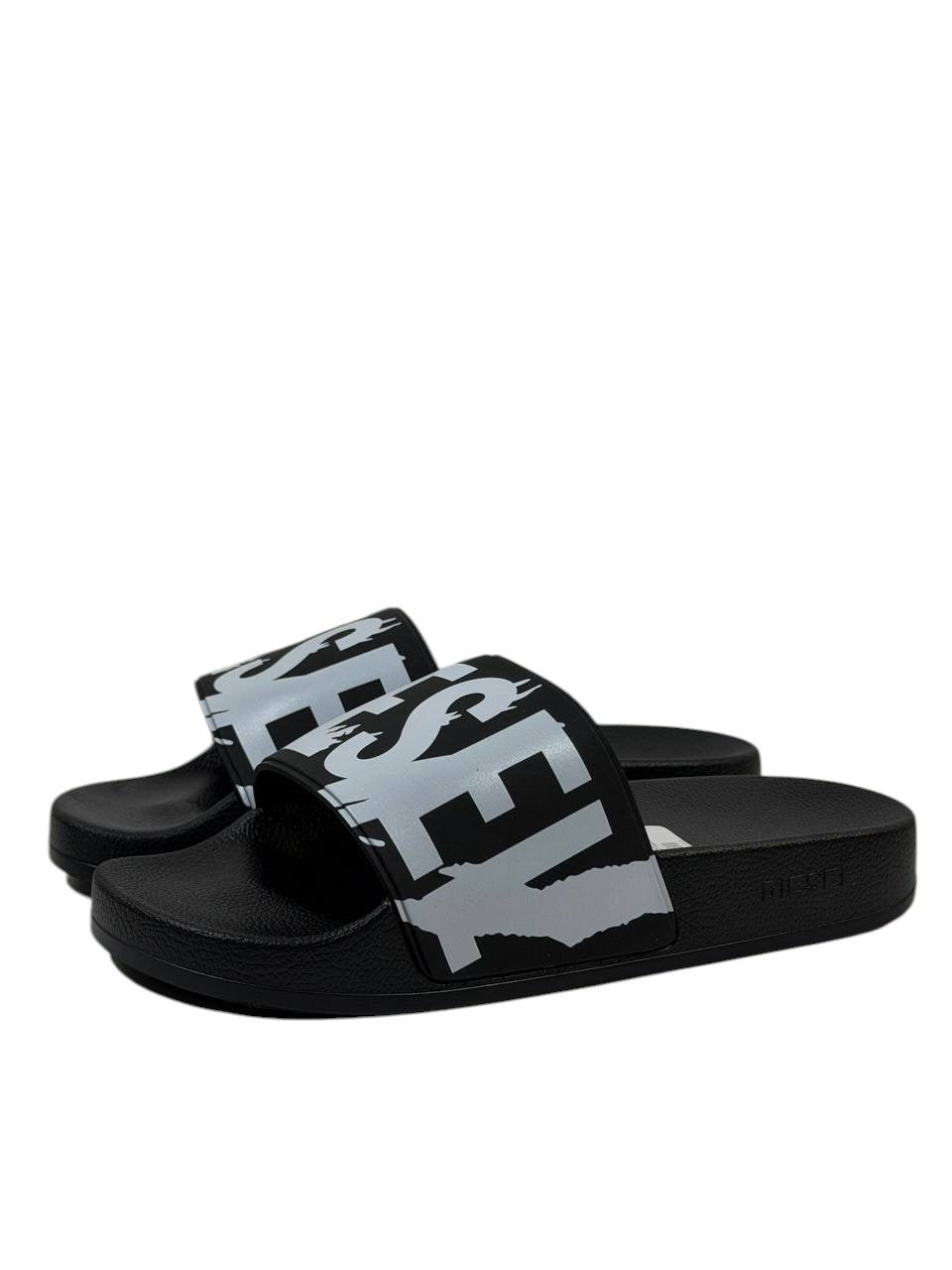 DIESEL Slides – Black & White Logo Edition ⚫⚪ - MASTERPIECE