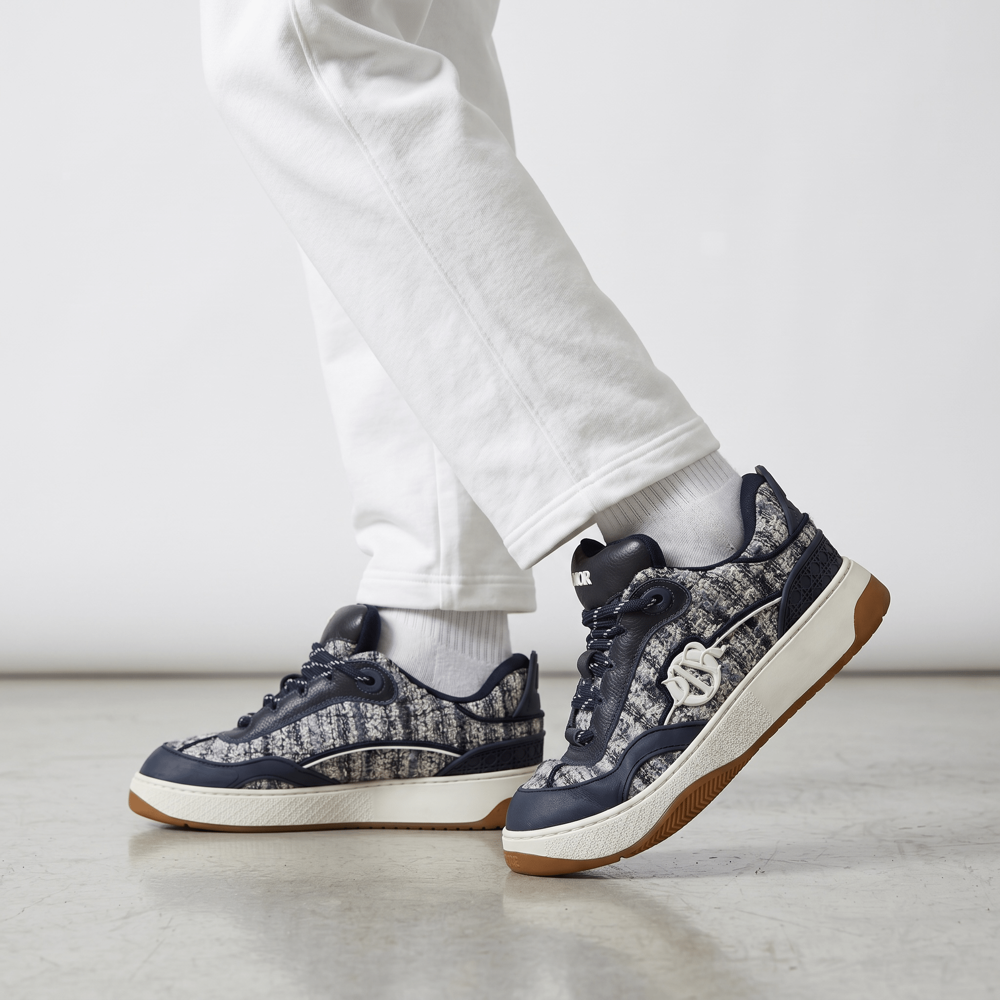 🤍 Dior B27 Tweed Low-Top Sneakers 👟✨ - MASTERPIECE